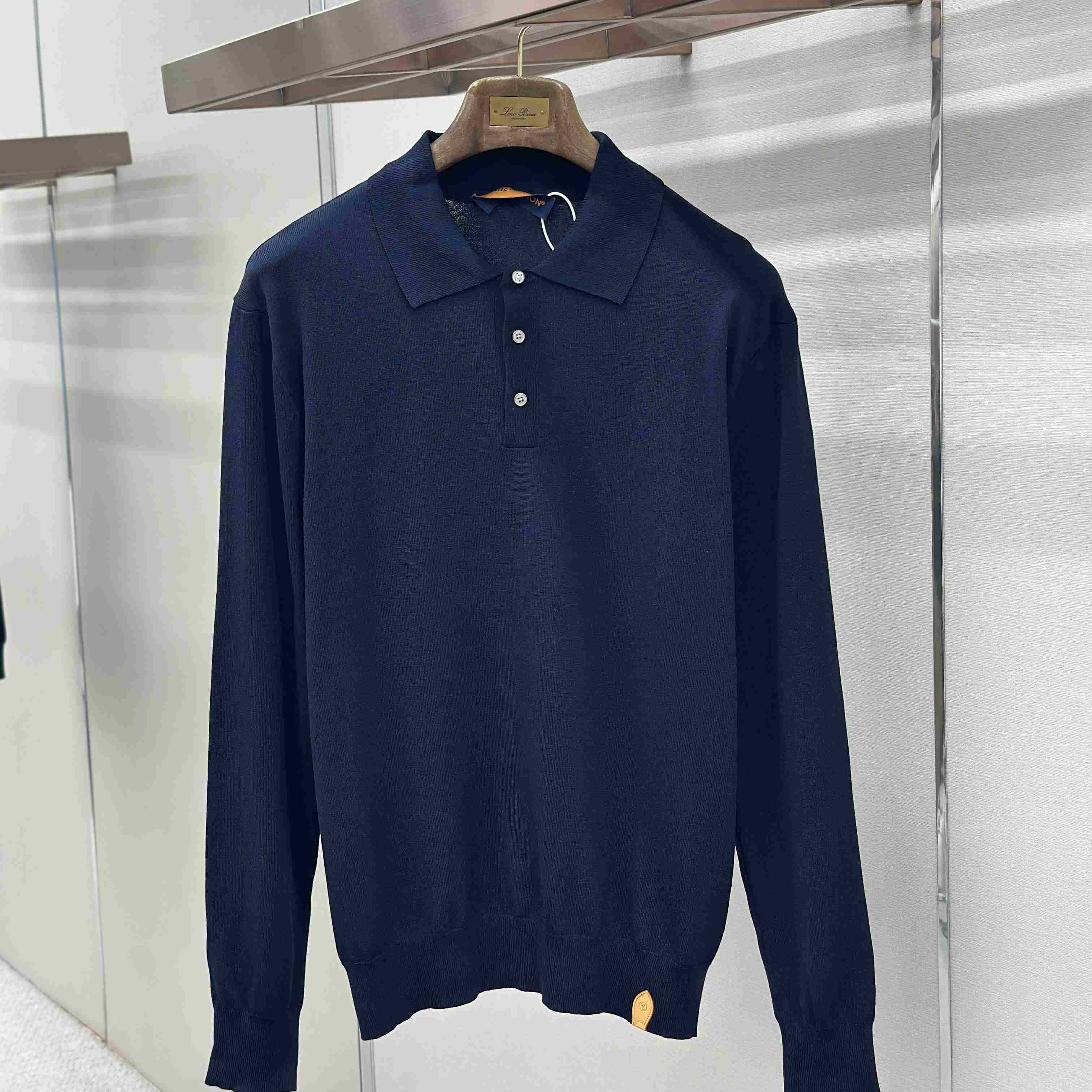 Louis Vuitton Wool-Silk Blend Long-Sleeved Polo Shirt 1AJSO7 - DesignerGu