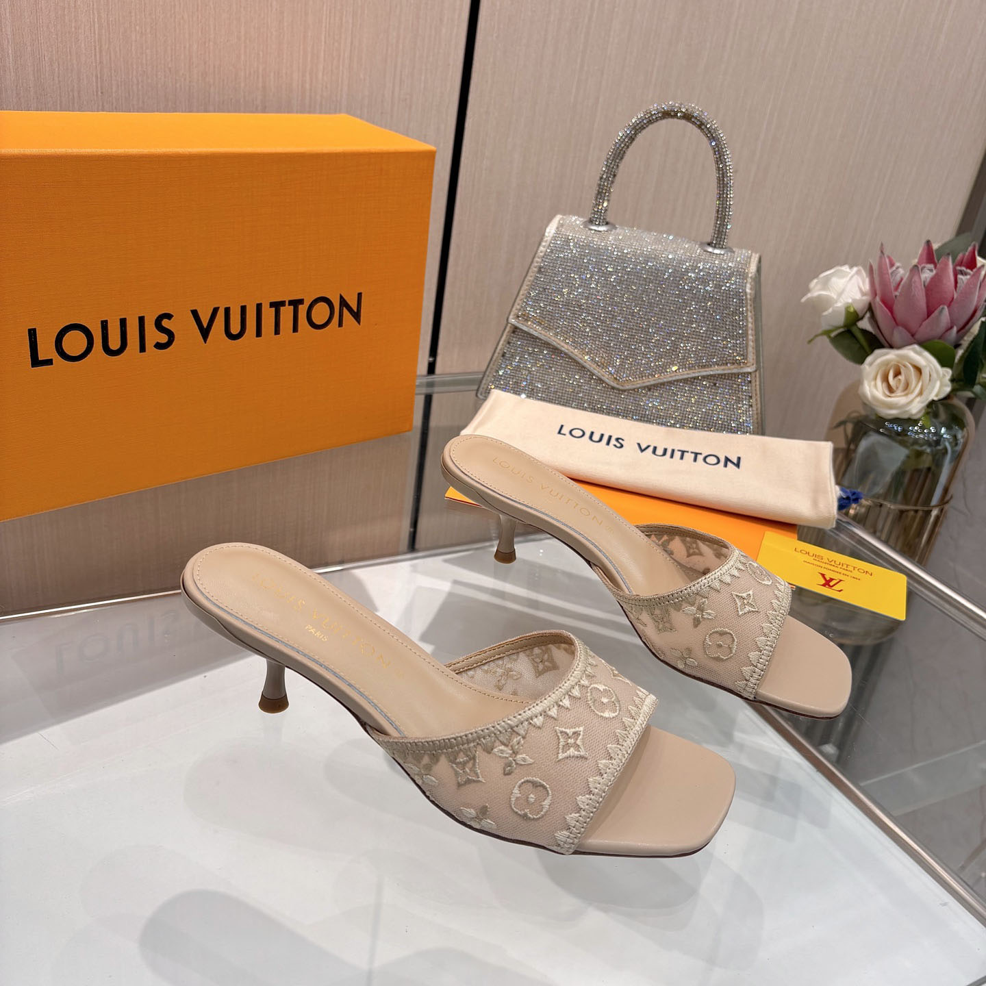Louis Vuitton 6AM Mule - DesignerGu