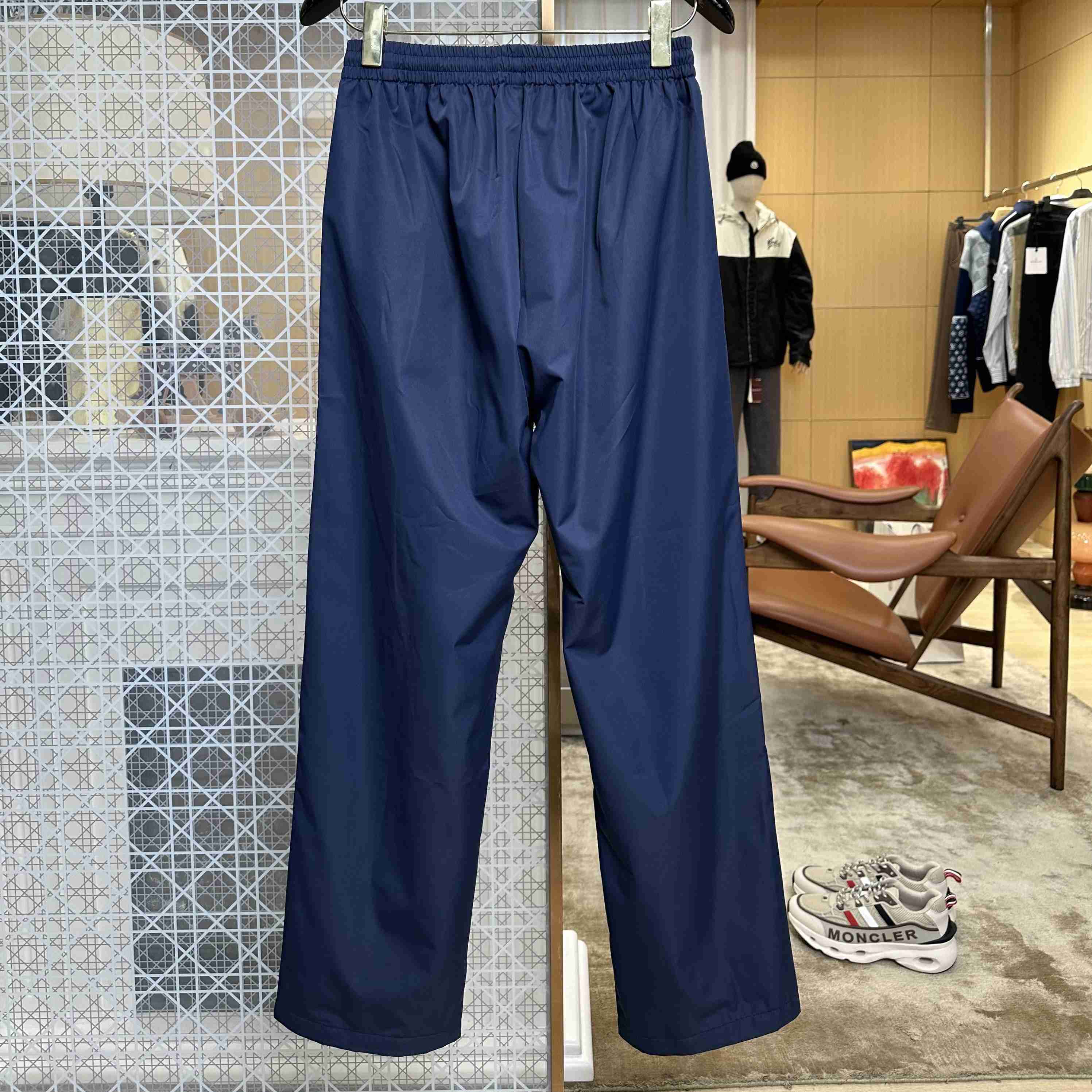 Balenciaga 3b Football Tracksuit Pants In New Dark Navy - DesignerGu