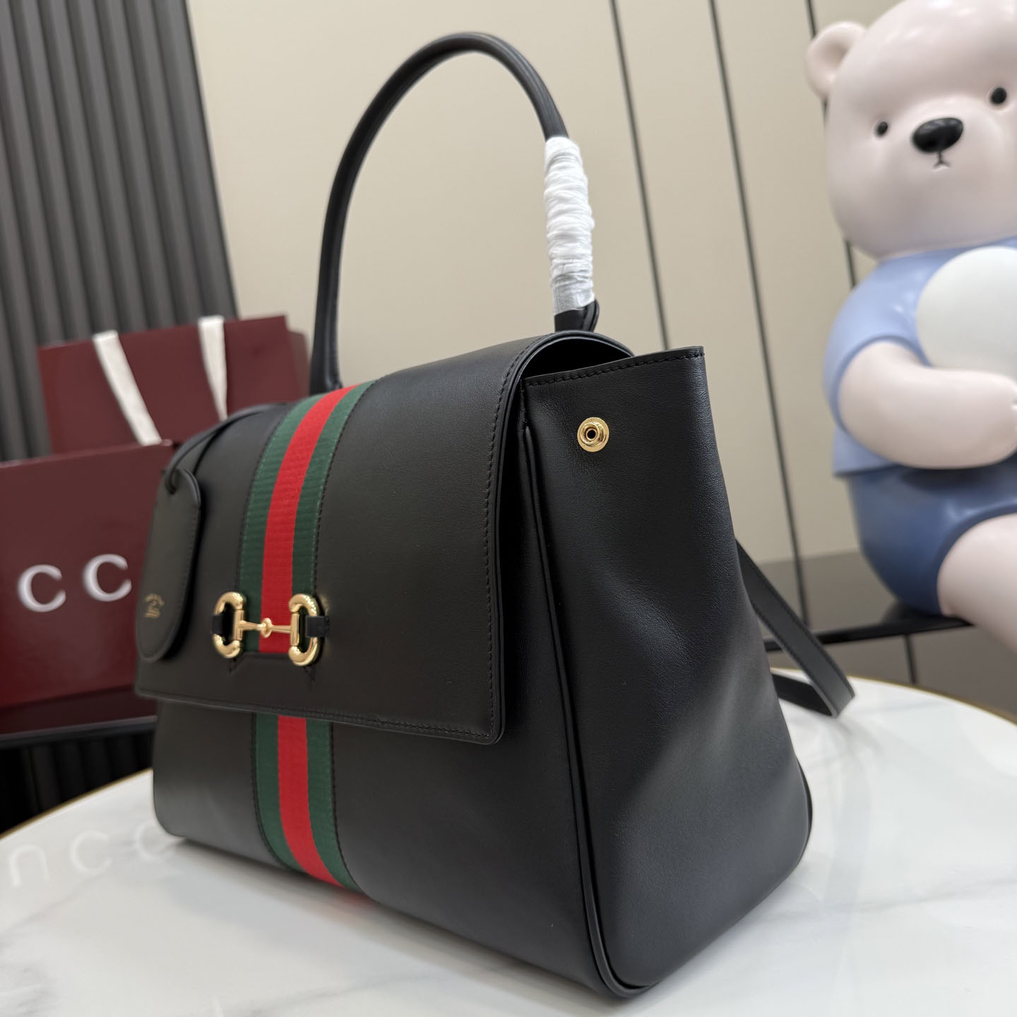 Gucci Paparazzo Medium Top Handle Bag 875018 - DesignerGu