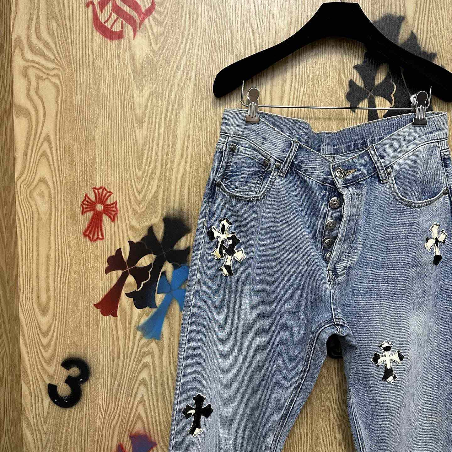 Chrome Hearts  Jeans  - DesignerGu
