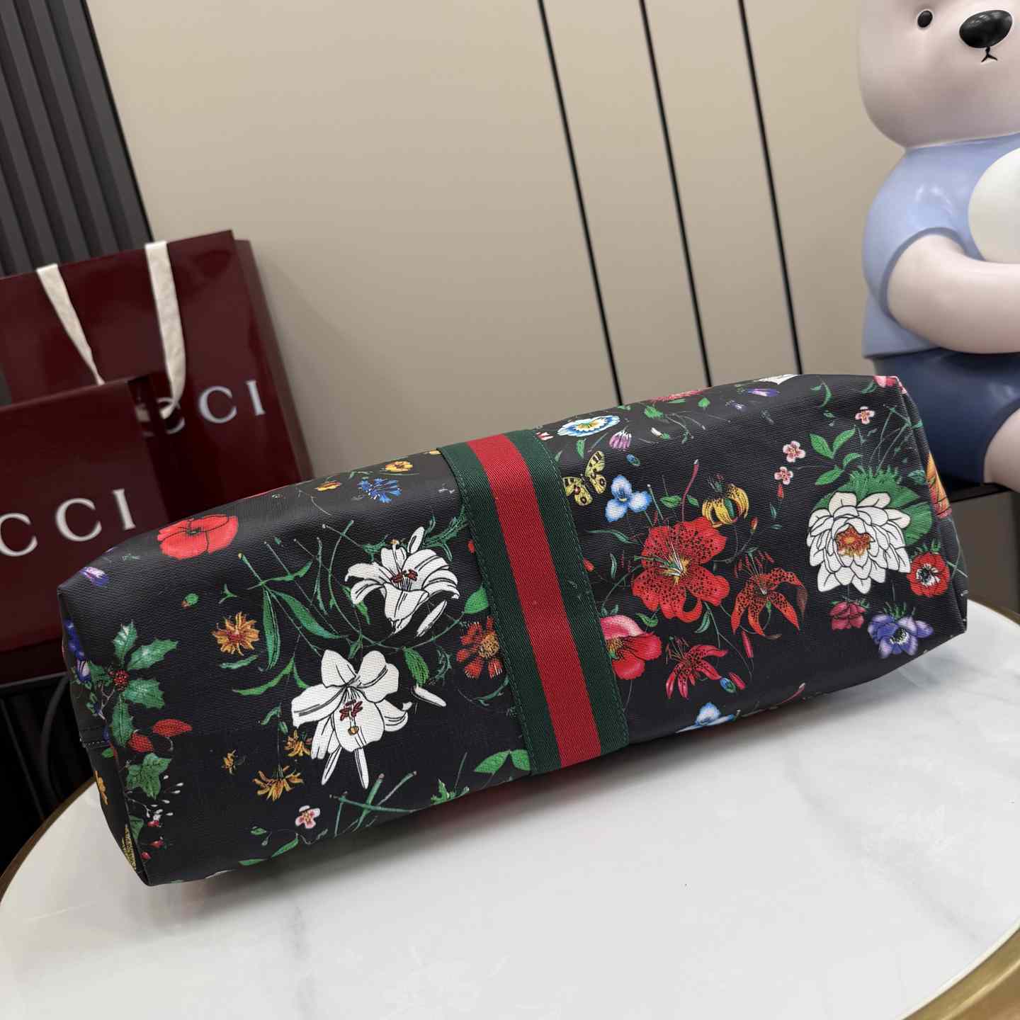 Gucci Giglio Flora Large Tote Bag 853971 - DesignerGu