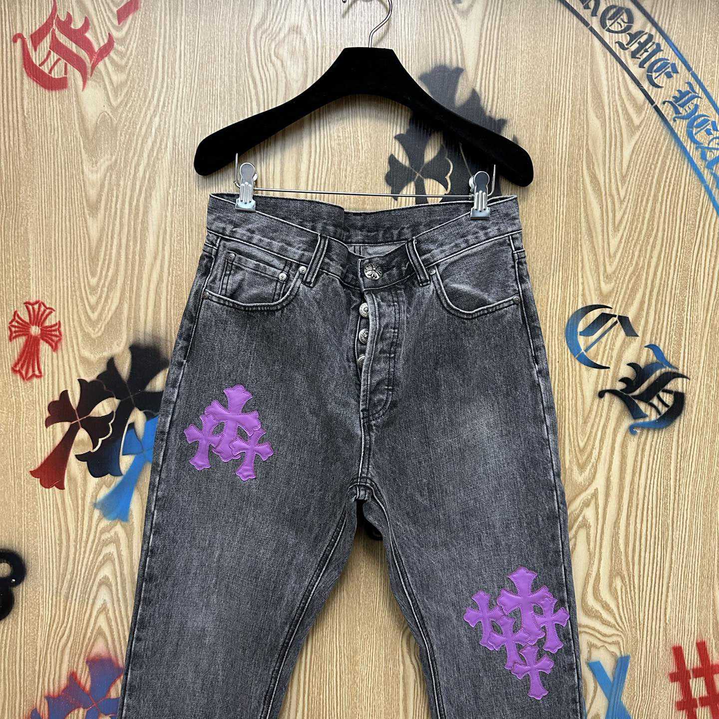 Chrome Hearts  Jeans  - DesignerGu