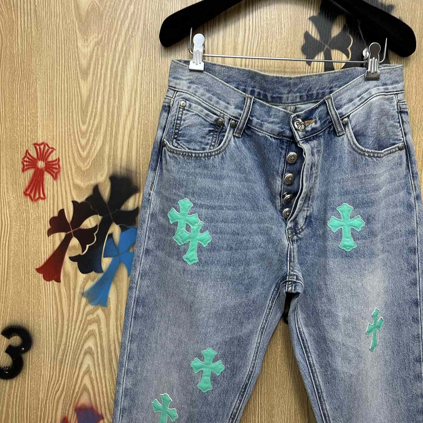 Chrome Hearts  Jeans  - DesignerGu