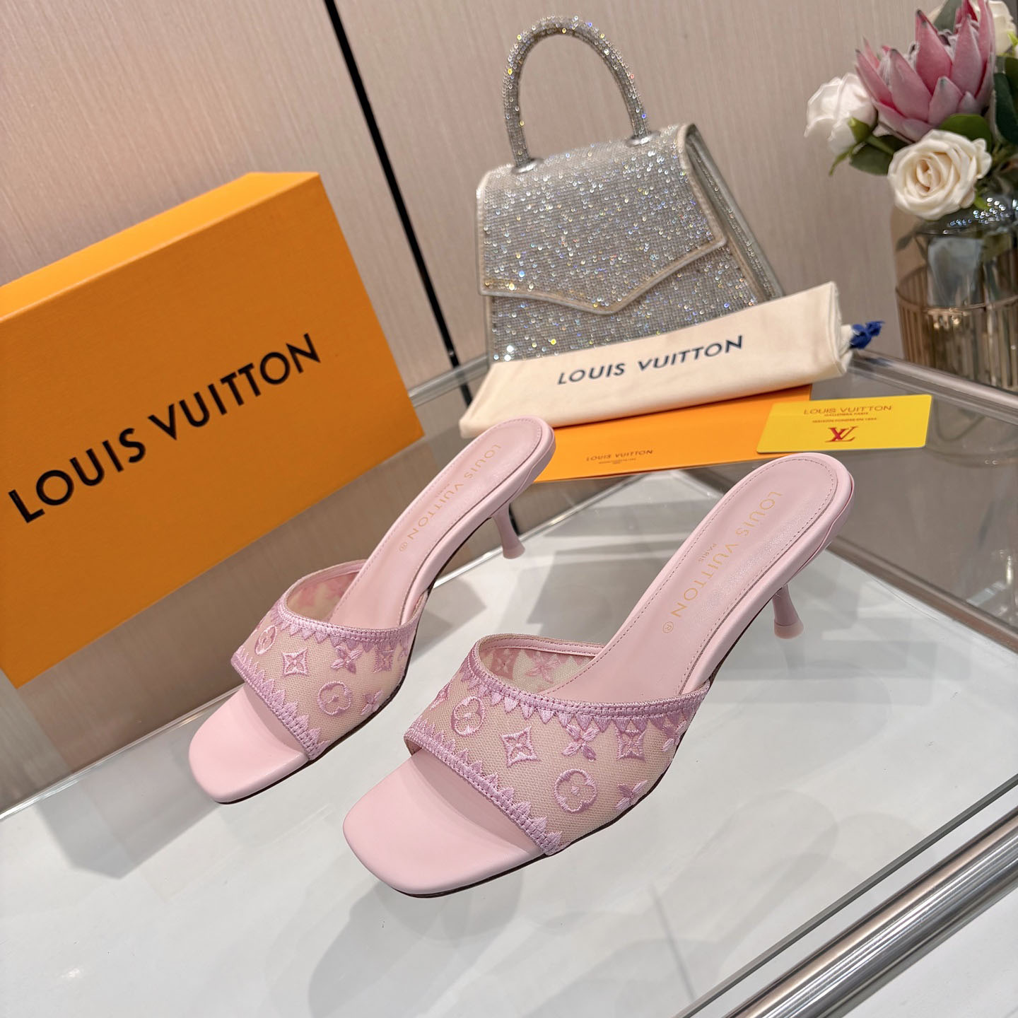 Louis Vuitton 6AM Mule - DesignerGu