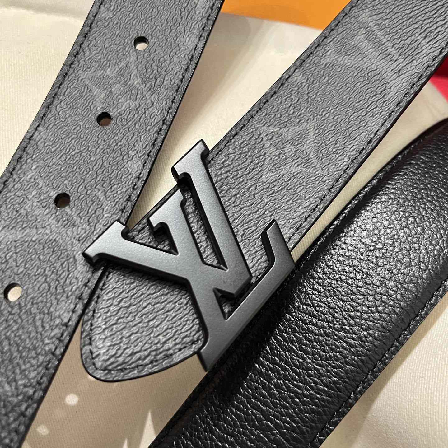 Louis Vuitton  35mm Reversible Belt - DesignerGu