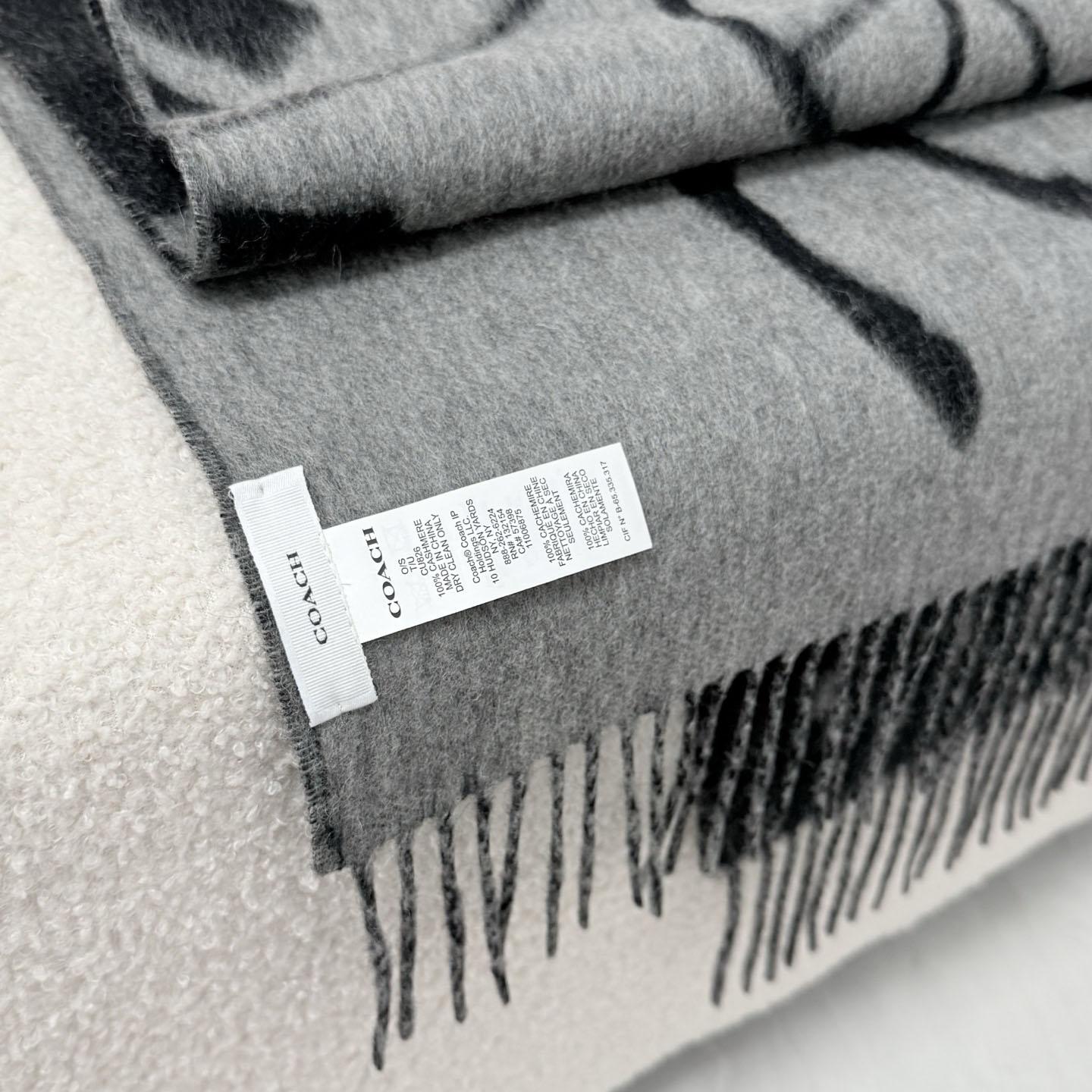 Coach Horse And Carriage Cashmere Muffler - DesignerGu