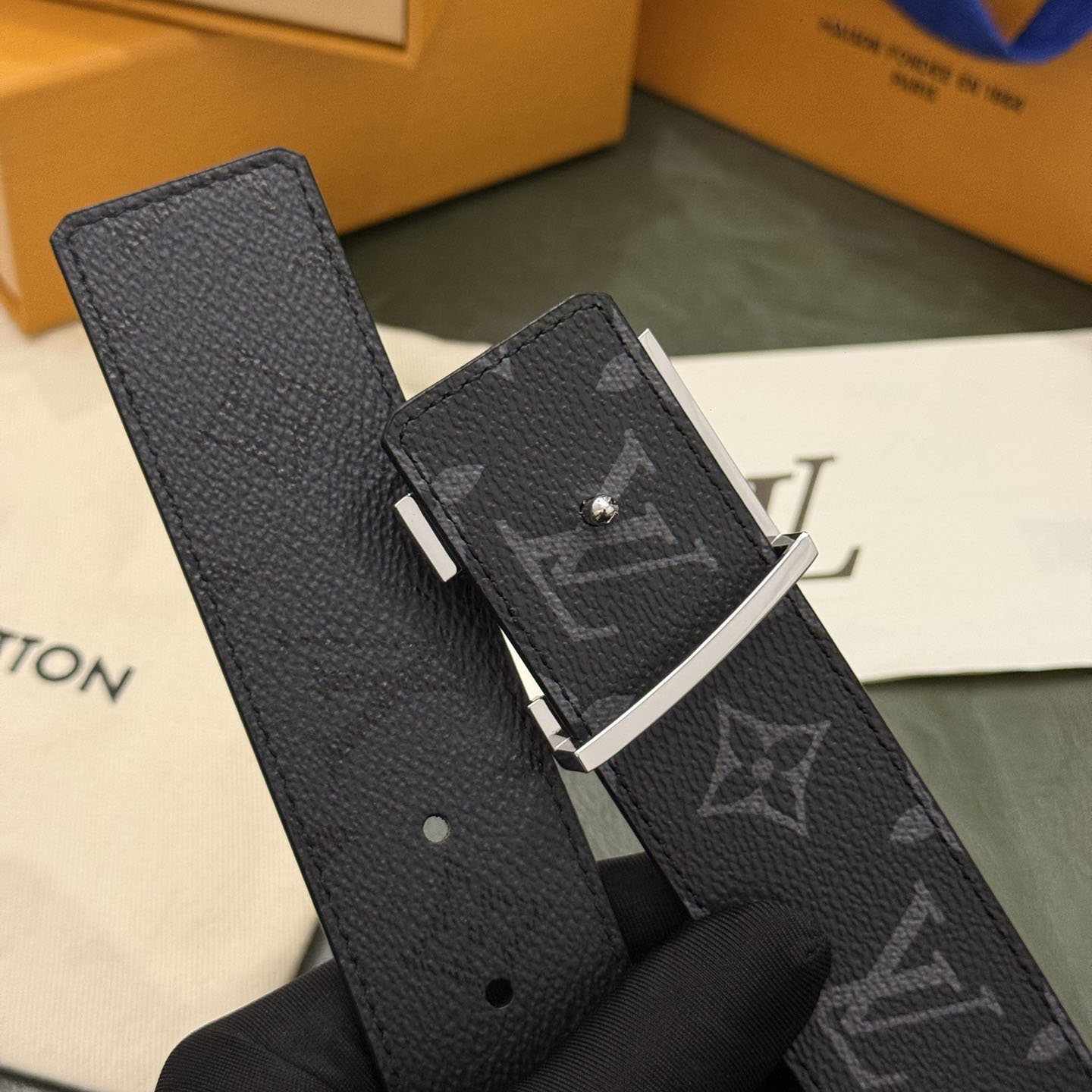 Louis Vuitton LV Initiales Monogram Midnight 40mm Reversible Belt  - DesignerGu