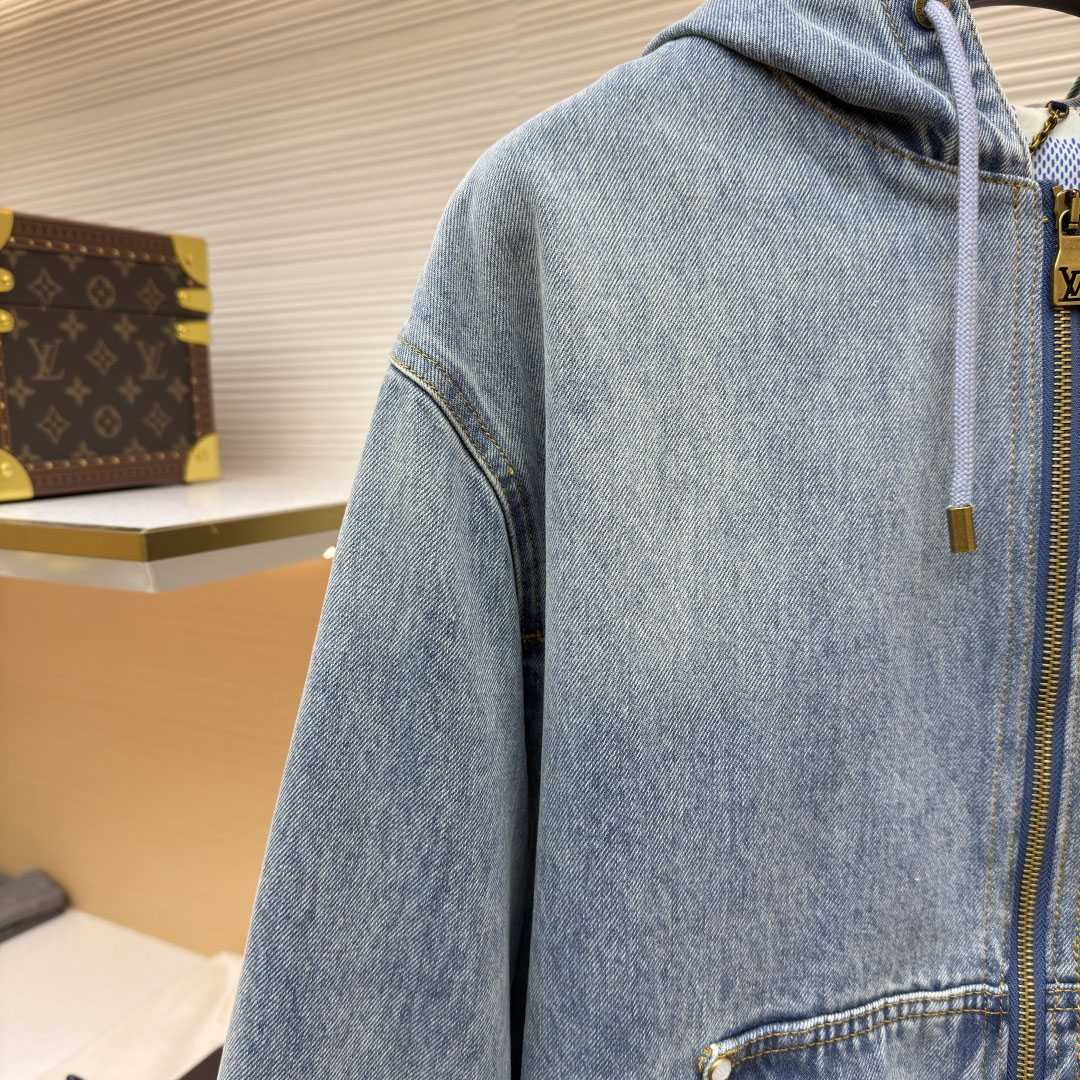 Louis Vuitton Hooded Workwear Denim Blouson 1AJBAR - DesignerGu
