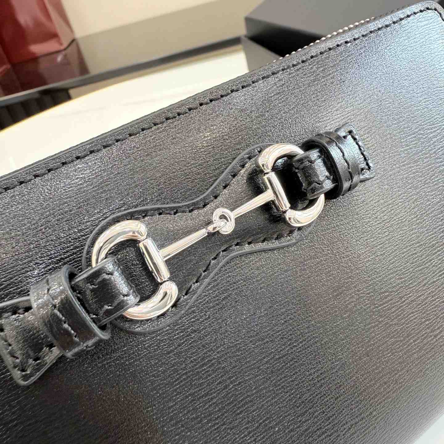 Gucci Zip Around Wallet With Horsebit A006YS - DesignerGu