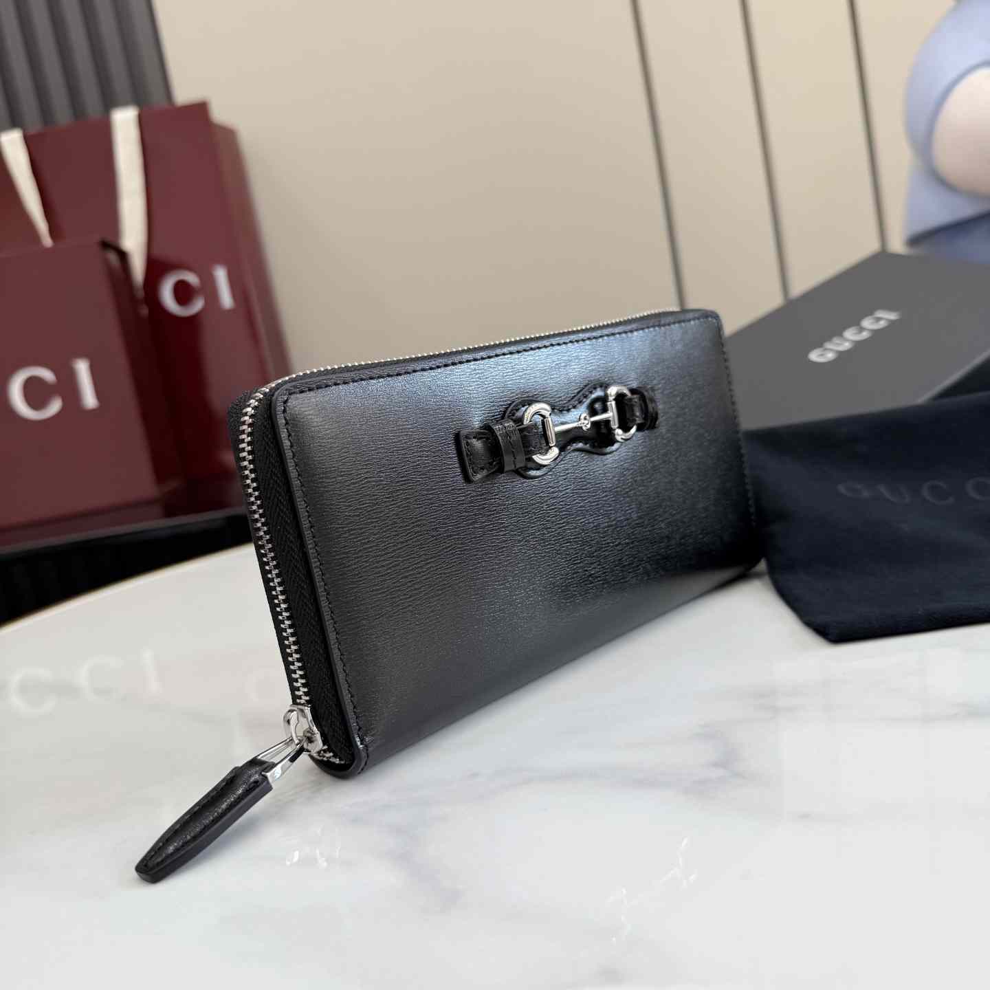 Gucci Zip Around Wallet With Horsebit A006YS - DesignerGu