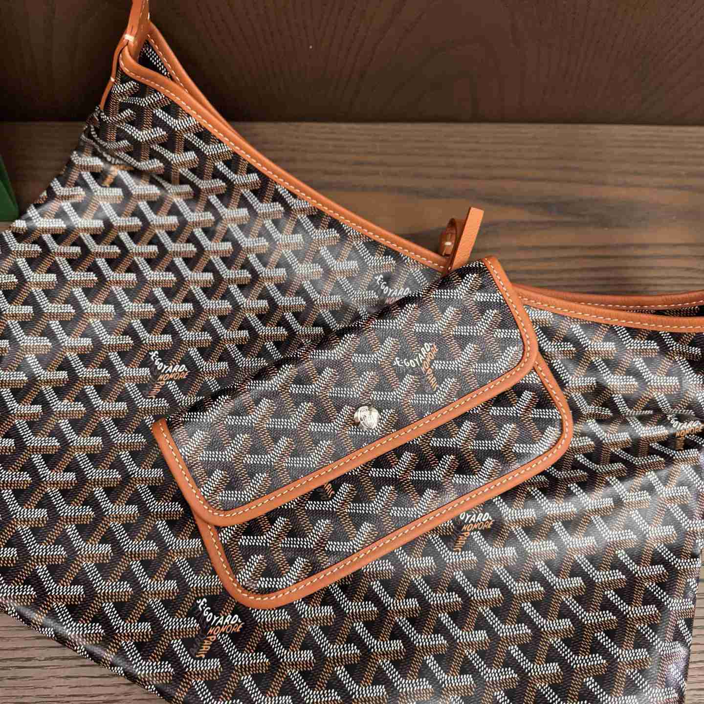 Goyard Goyardine Boheme Hobo Bag（Without a box） - DesignerGu