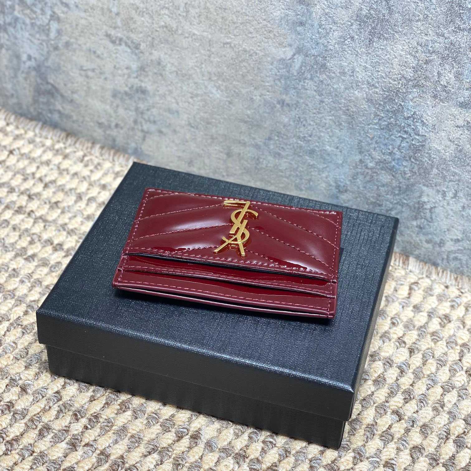 Saint Laurent Cassandre Card Case In Patent Leather - DesignerGu