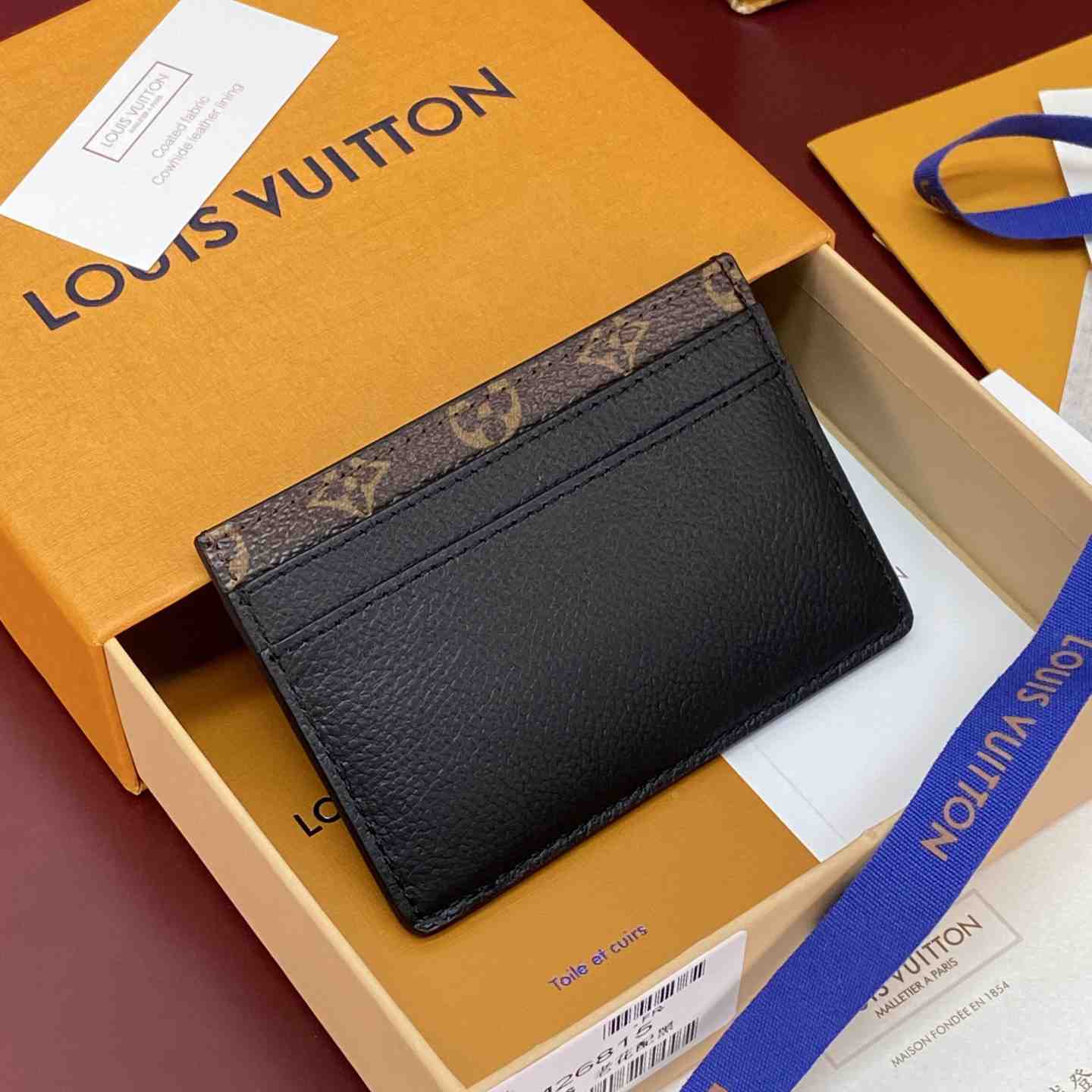 Louis Vuitton Double Card Holder Low Key M26815 - DesignerGu