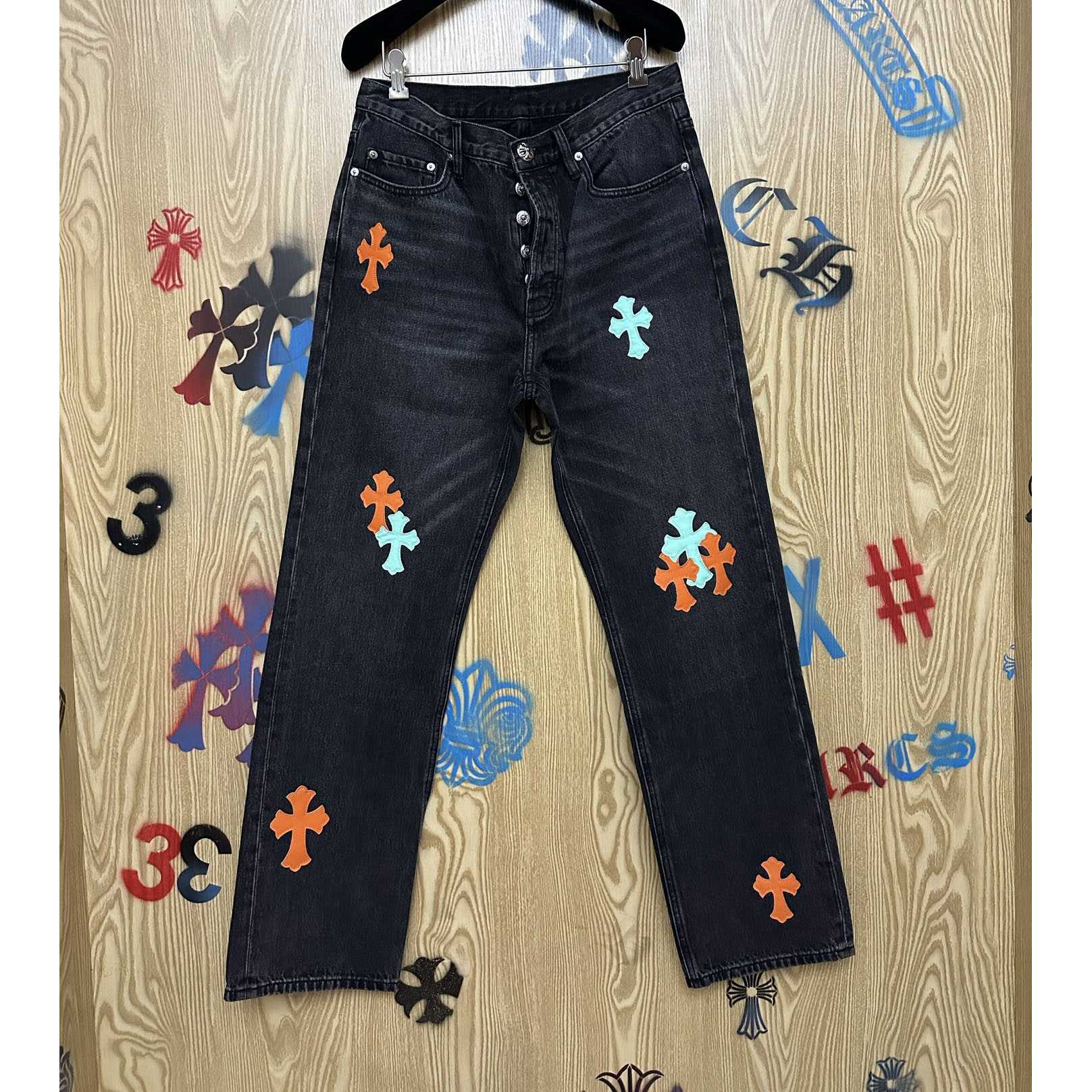 Chrome Hearts  Jeans  - DesignerGu