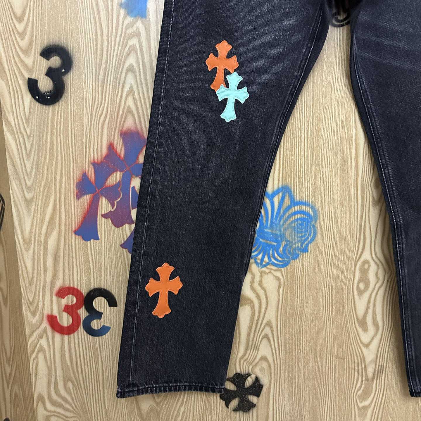 Chrome Hearts  Jeans  - DesignerGu