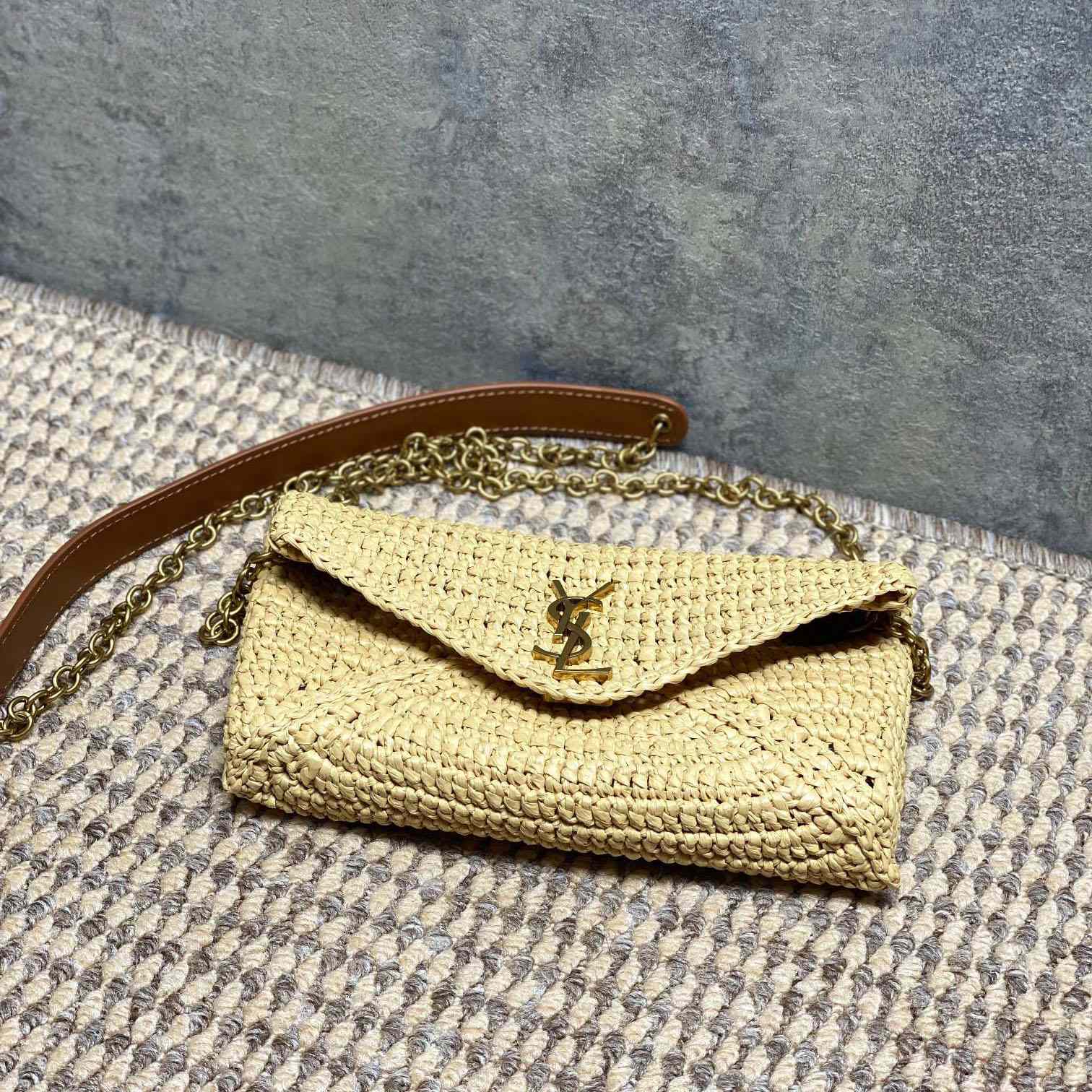 Saint Laurent Cassandre Small Chain Pouch In Raffia - DesignerGu