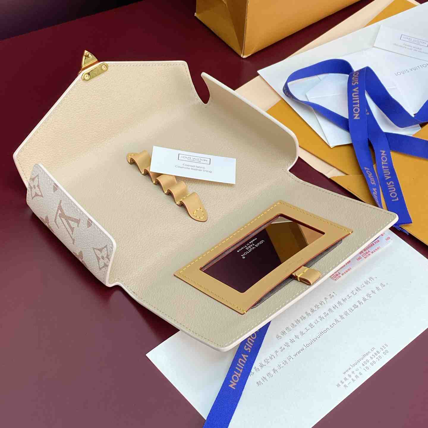 Louis Vuitton Lip & Eye Brush Set Dune LBC012 - DesignerGu