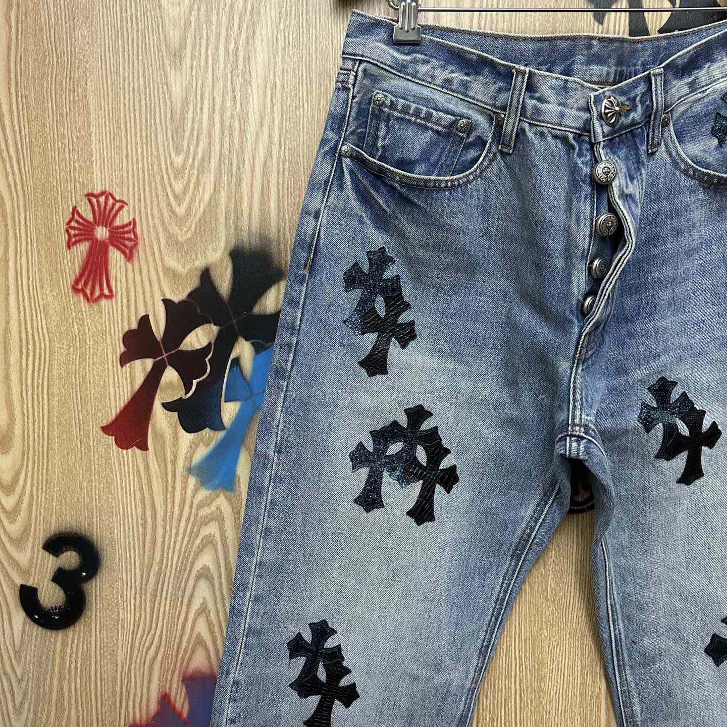 Chrome Hearts  Jeans  - DesignerGu