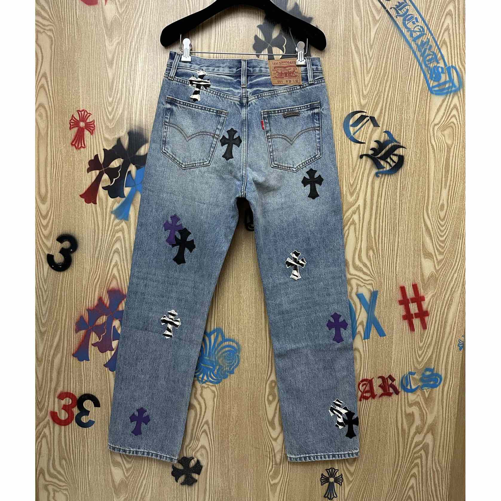 Chrome Hearts  Jeans  - DesignerGu
