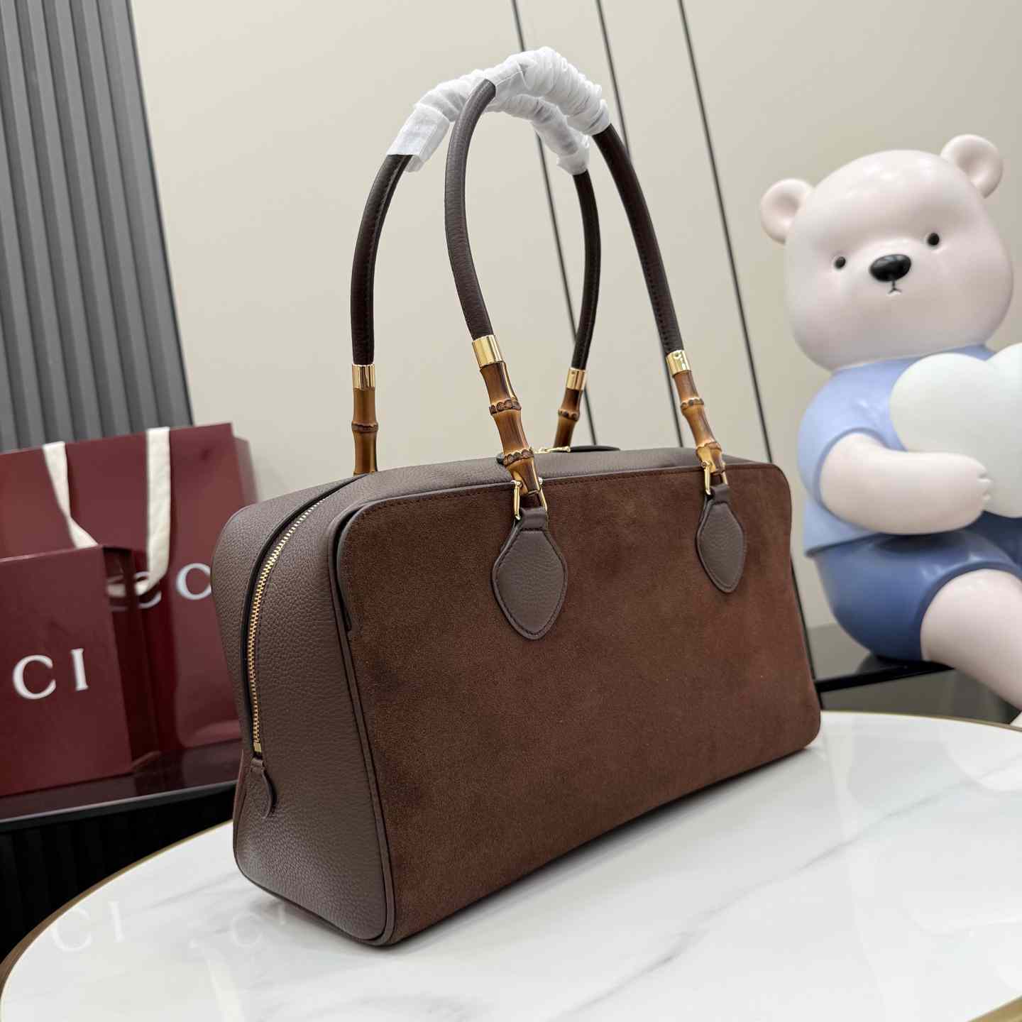 Gucci Large Boston Bag With Bamboo A006OD - DesignerGu
