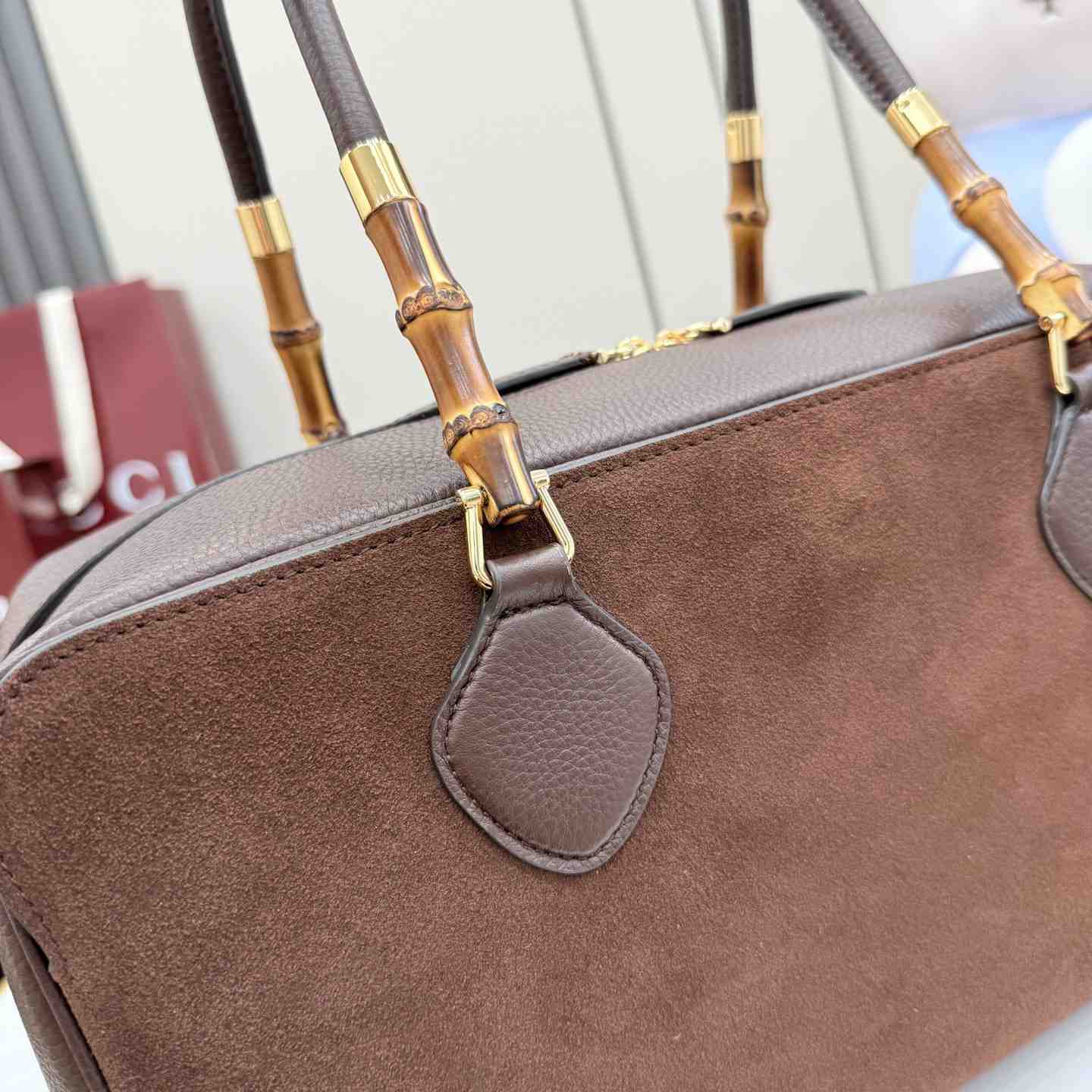Gucci Large Boston Bag With Bamboo A006OD - DesignerGu