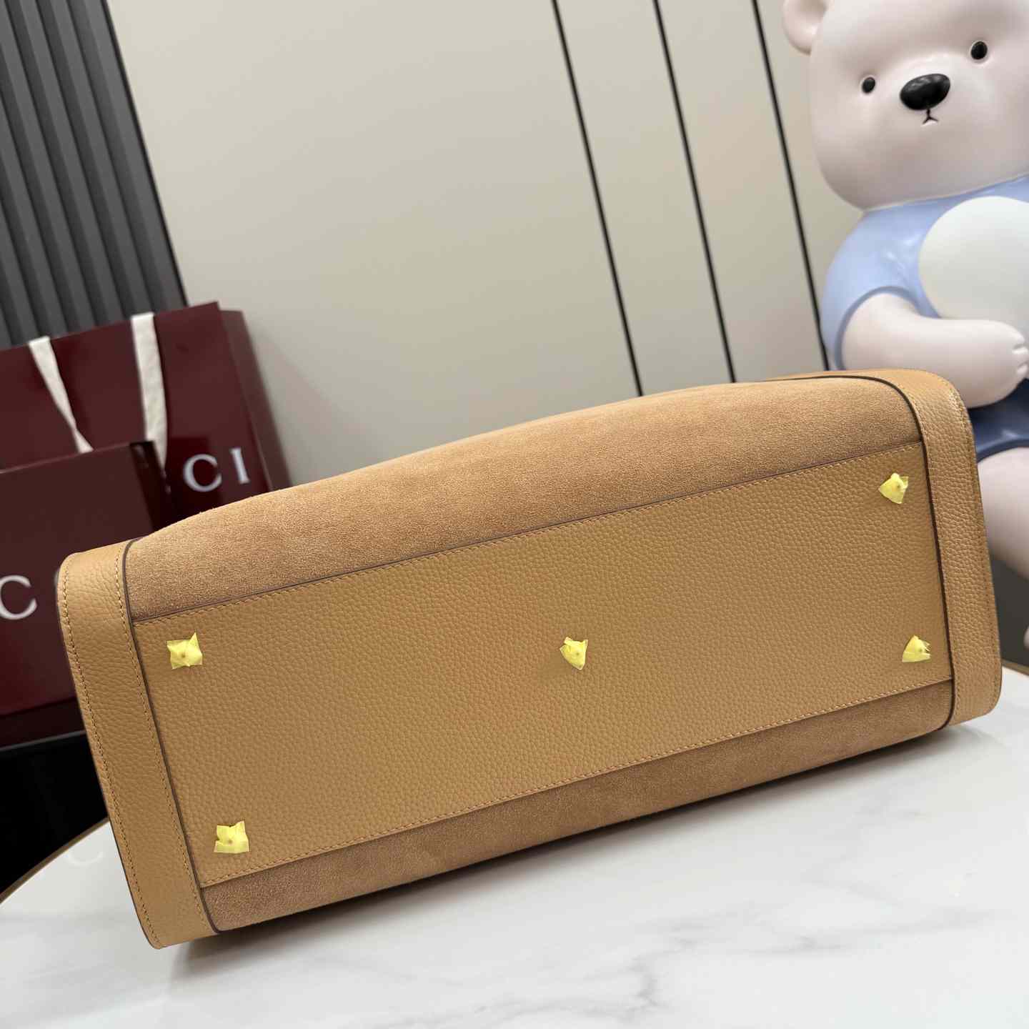 Gucci Bamboo Tote Large Bag A0022V - DesignerGu