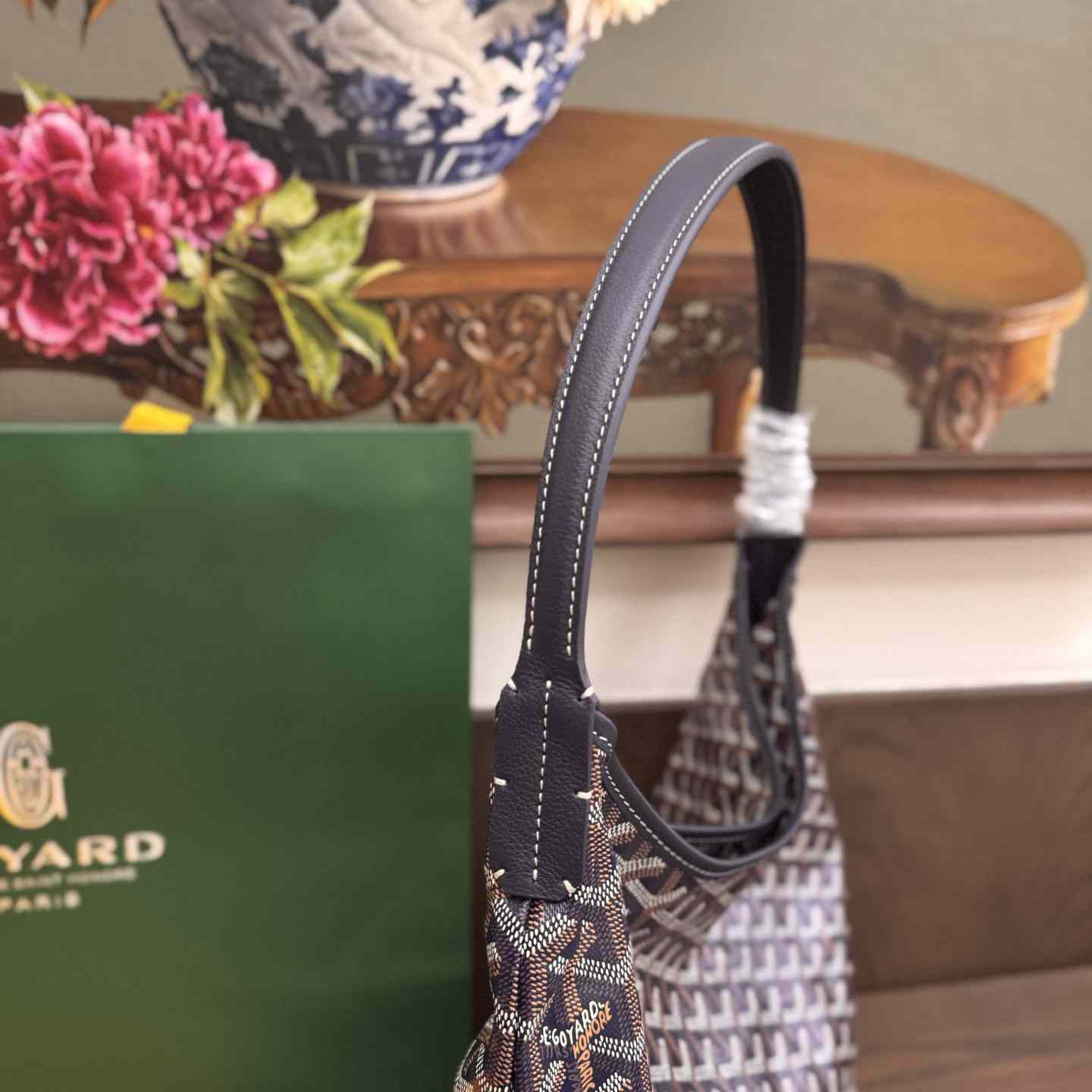 Goyard Goyardine Boheme Hobo Bag（Without a box） - DesignerGu