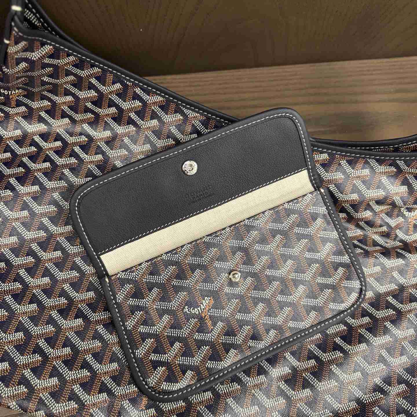Goyard Goyardine Boheme Hobo Bag（Without a box） - DesignerGu