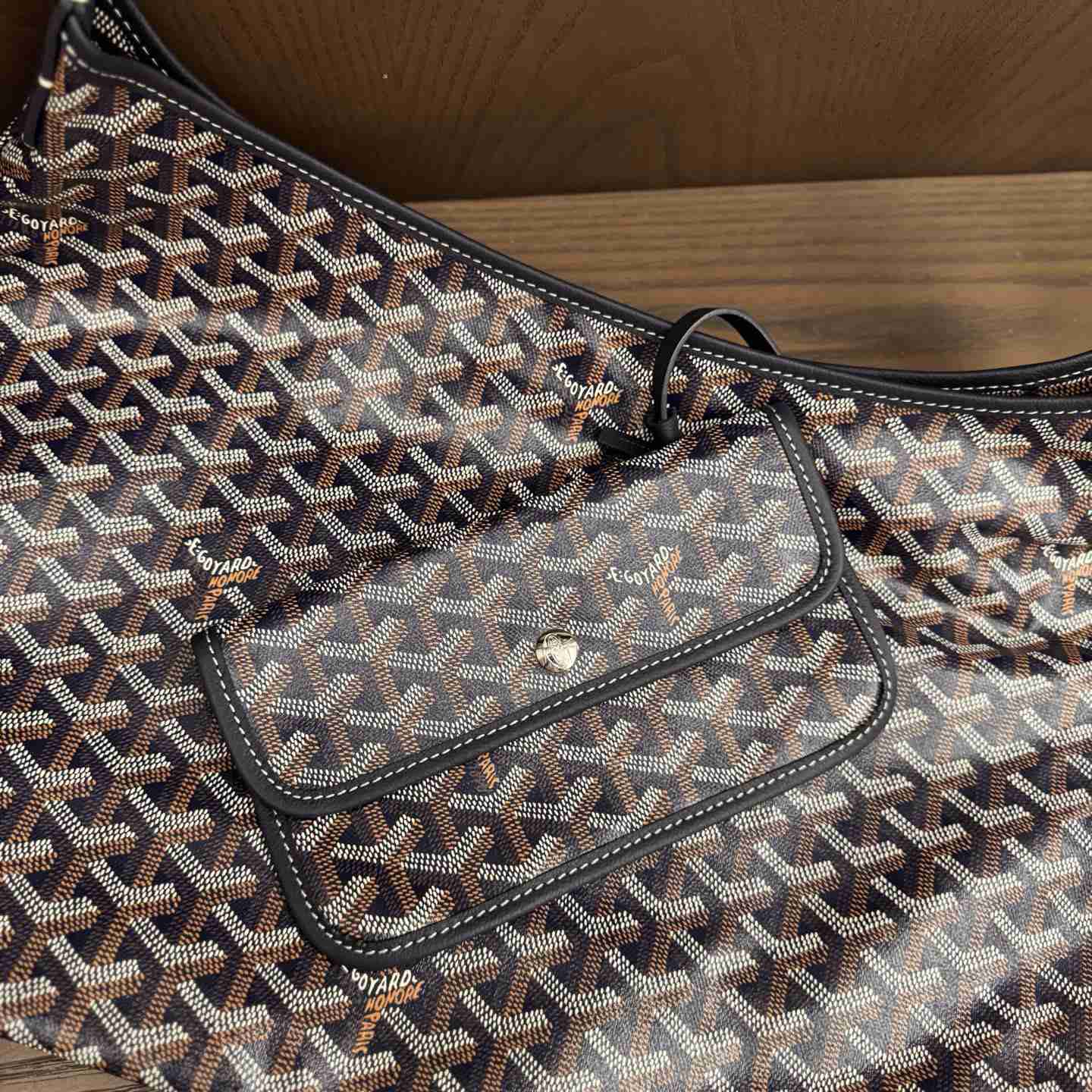 Goyard Goyardine Boheme Hobo Bag（Without a box） - DesignerGu