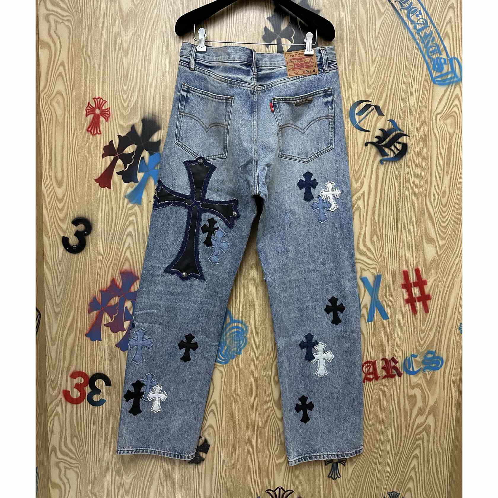 Chrome Hearts  Jeans  - DesignerGu