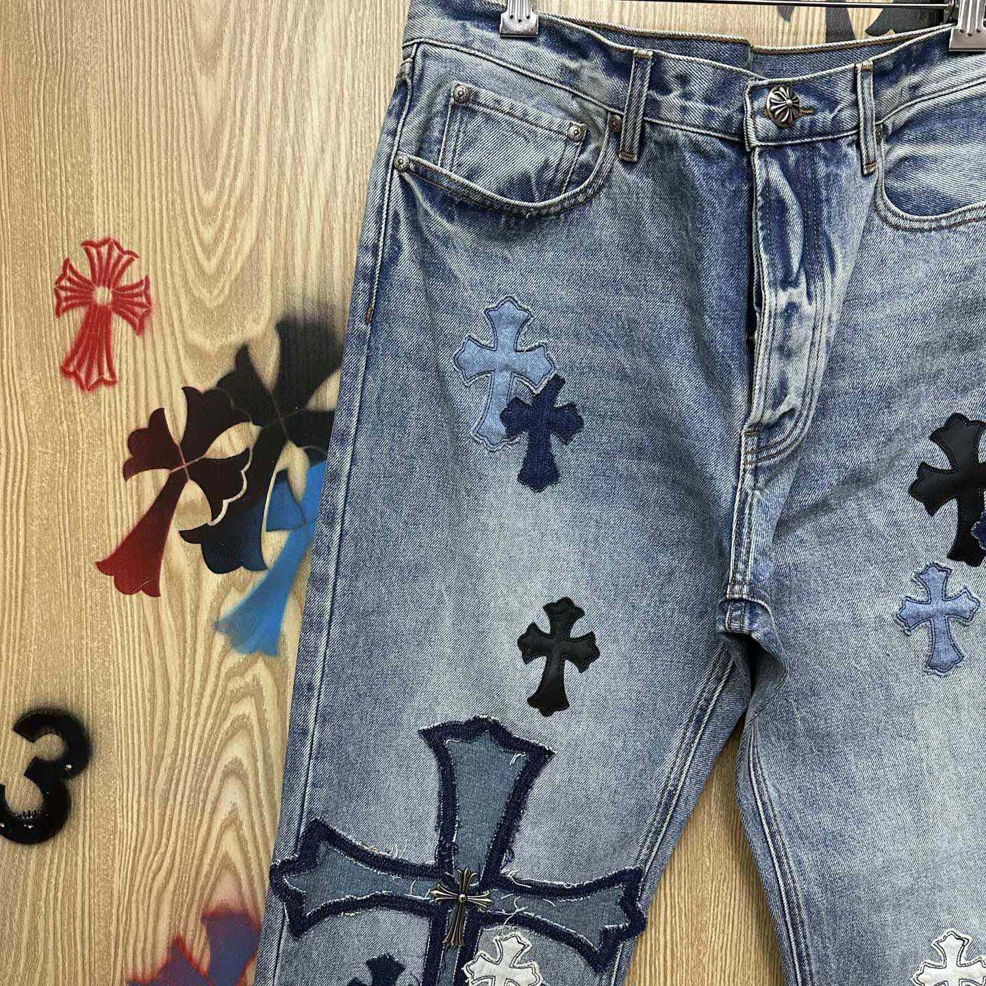 Chrome Hearts  Jeans  - DesignerGu