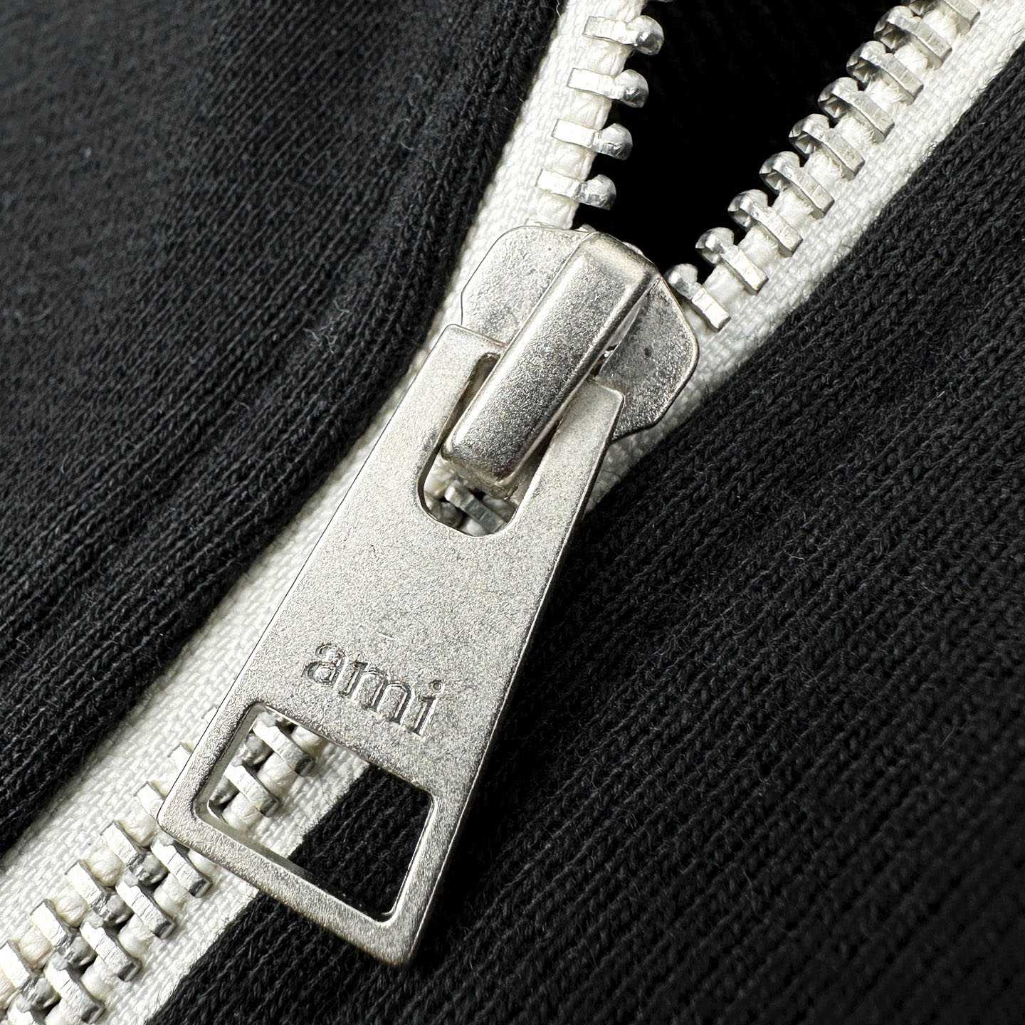 AMI Paris Black Zipped Cotton Sweatshirt With Ami De Coeur - DesignerGu