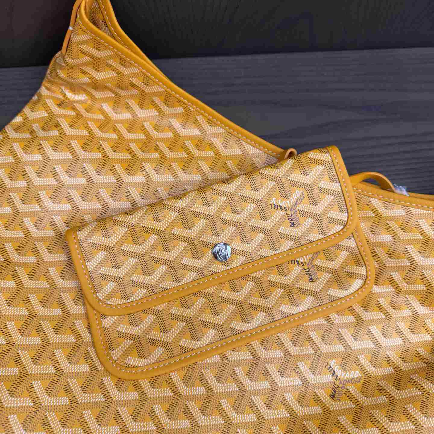 Goyard Goyardine Boheme Hobo Bag（Without a box） - DesignerGu