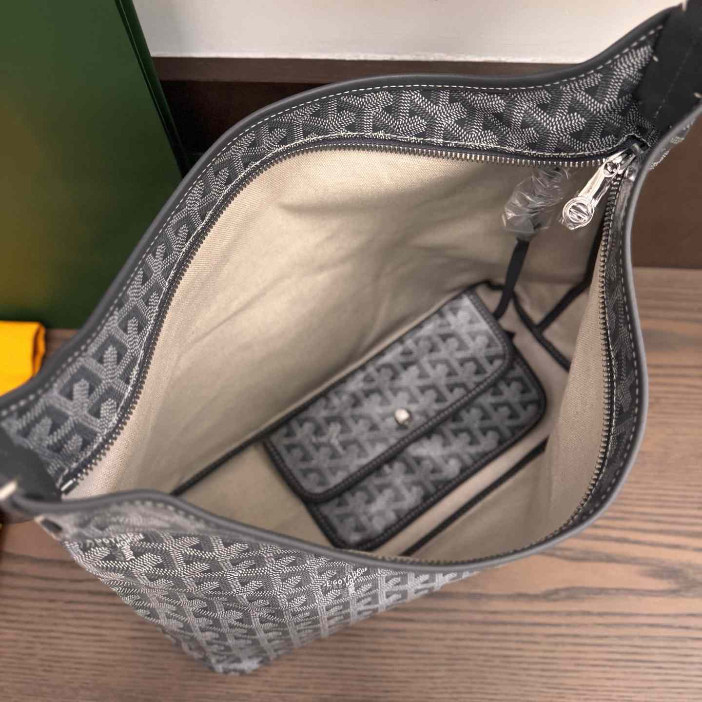 Goyard Goyardine Boheme Hobo Bag（Without a box） - DesignerGu