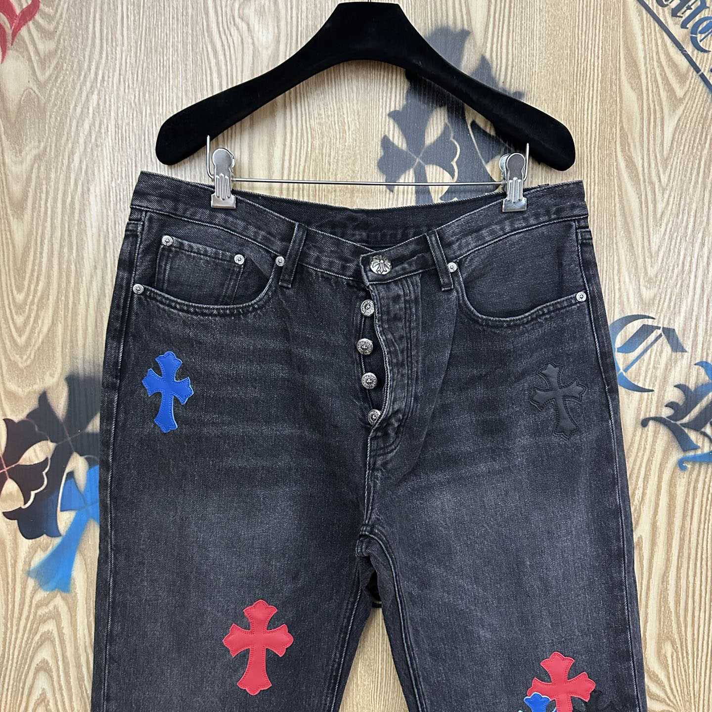 Chrome Hearts  Jeans  - DesignerGu