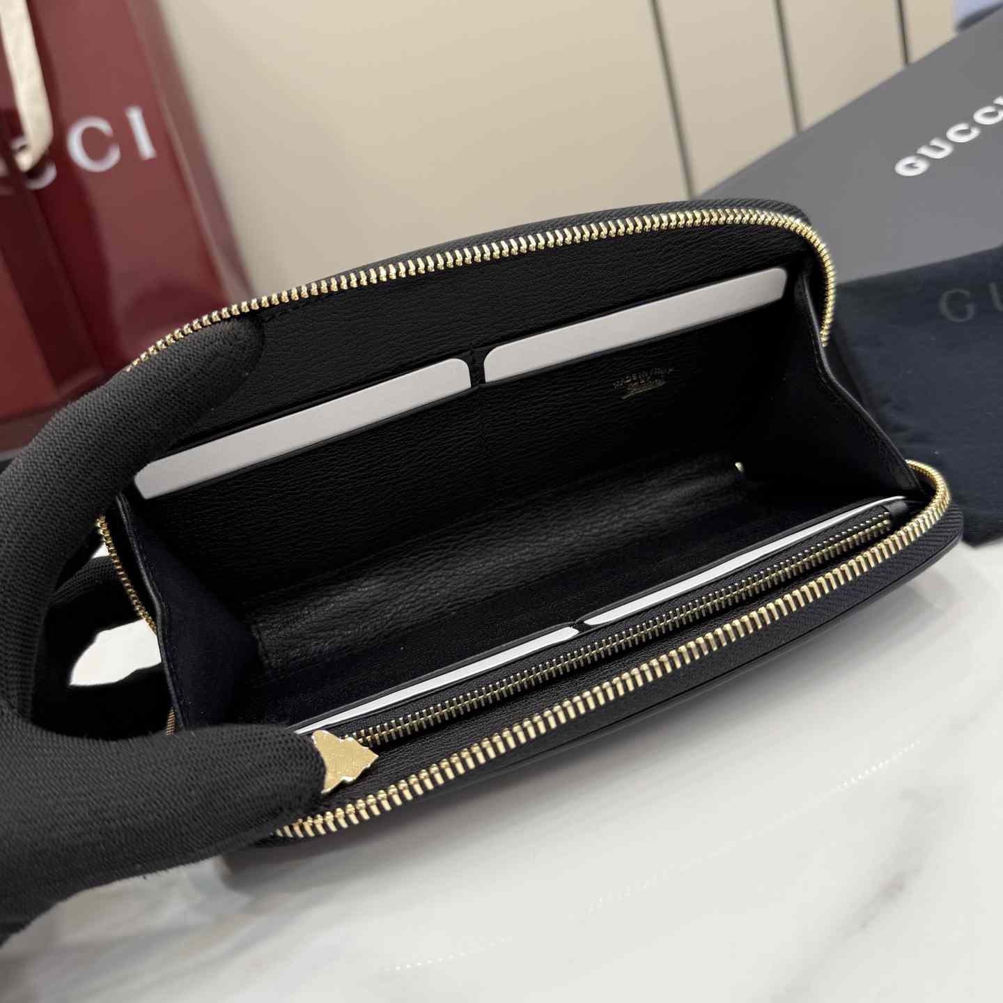 Gucci Zip Around Wallet With Bamboo 876472 - DesignerGu
