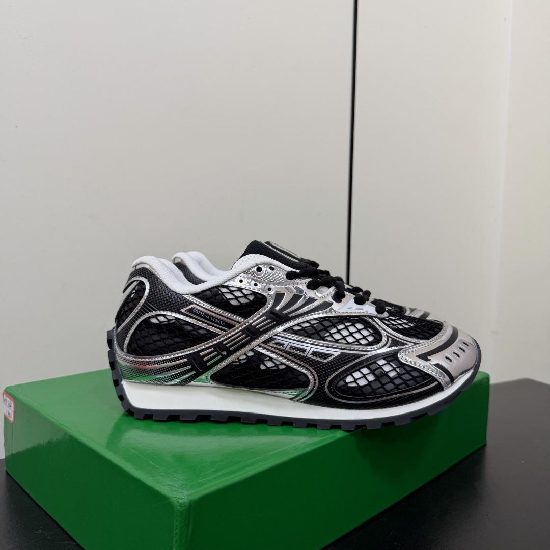 Bottega Veneta Orbit Sneaker - DesignerGu