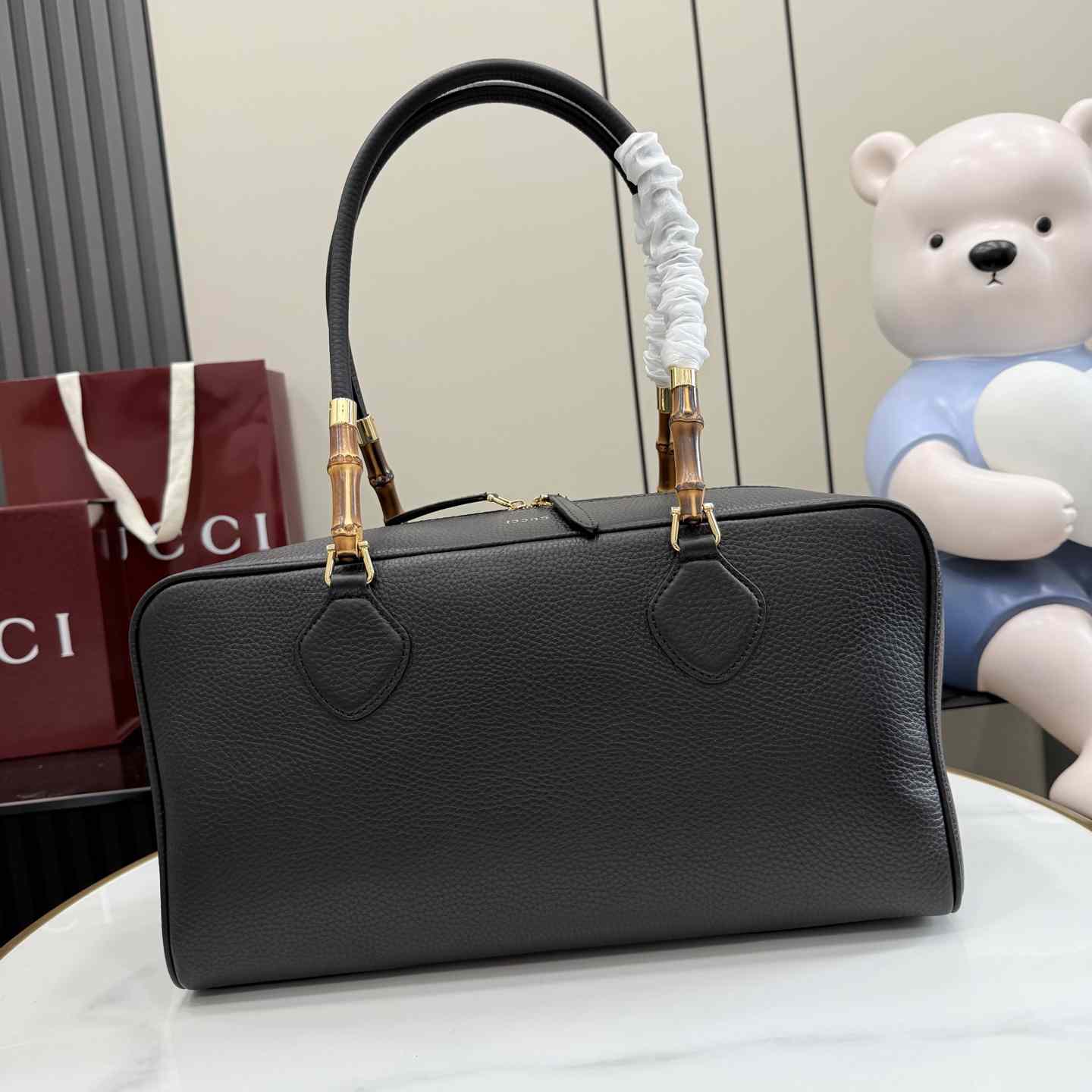 Gucci Large Boston Bag With Bamboo A006OD - DesignerGu