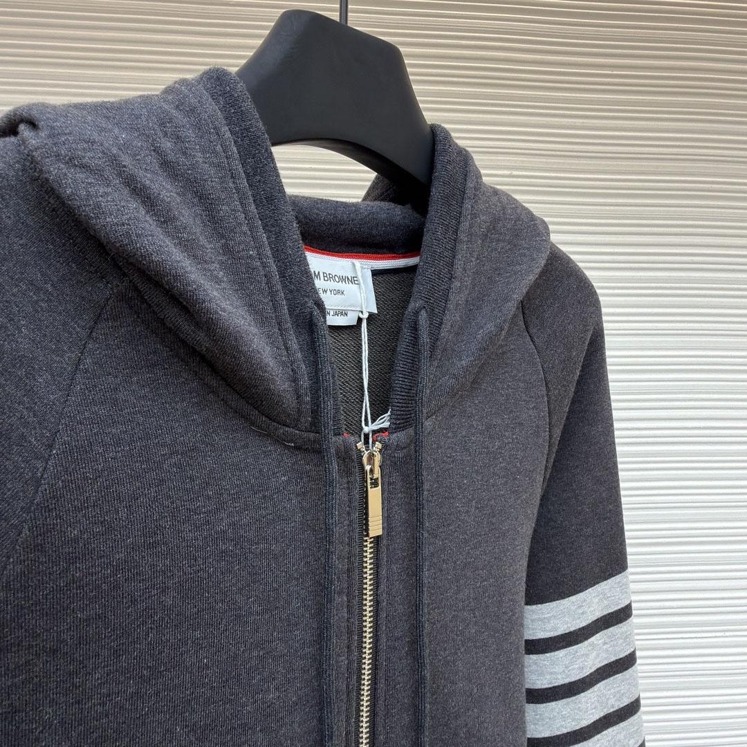 Thom Browne Classic Loopback 4-Bar Zip Up Hoodie - DesignerGu