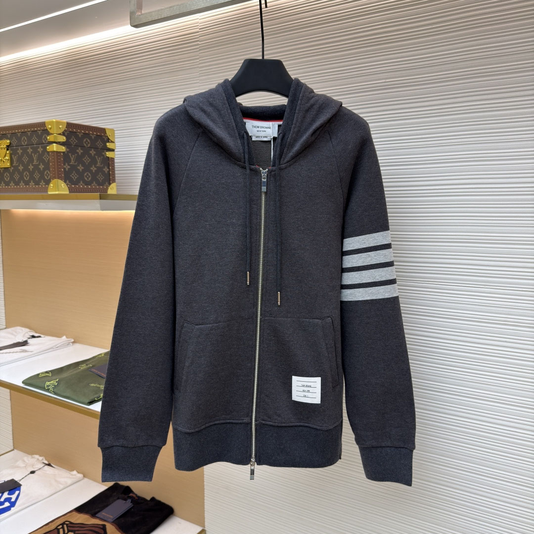 Thom Browne Classic Loopback 4-Bar Zip Up Hoodie - DesignerGu