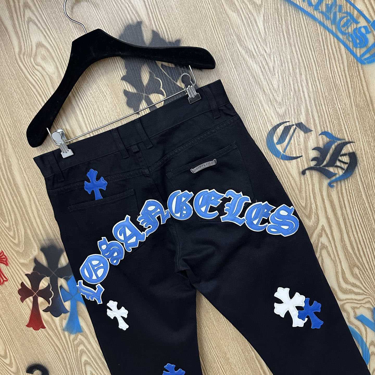 Chrome Hearts  Jeans  - DesignerGu