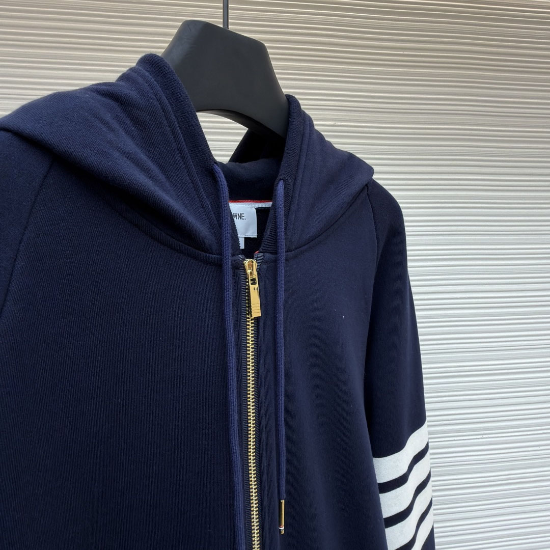 Thom Browne Classic Loopback 4-Bar Zip Up Hoodie - DesignerGu