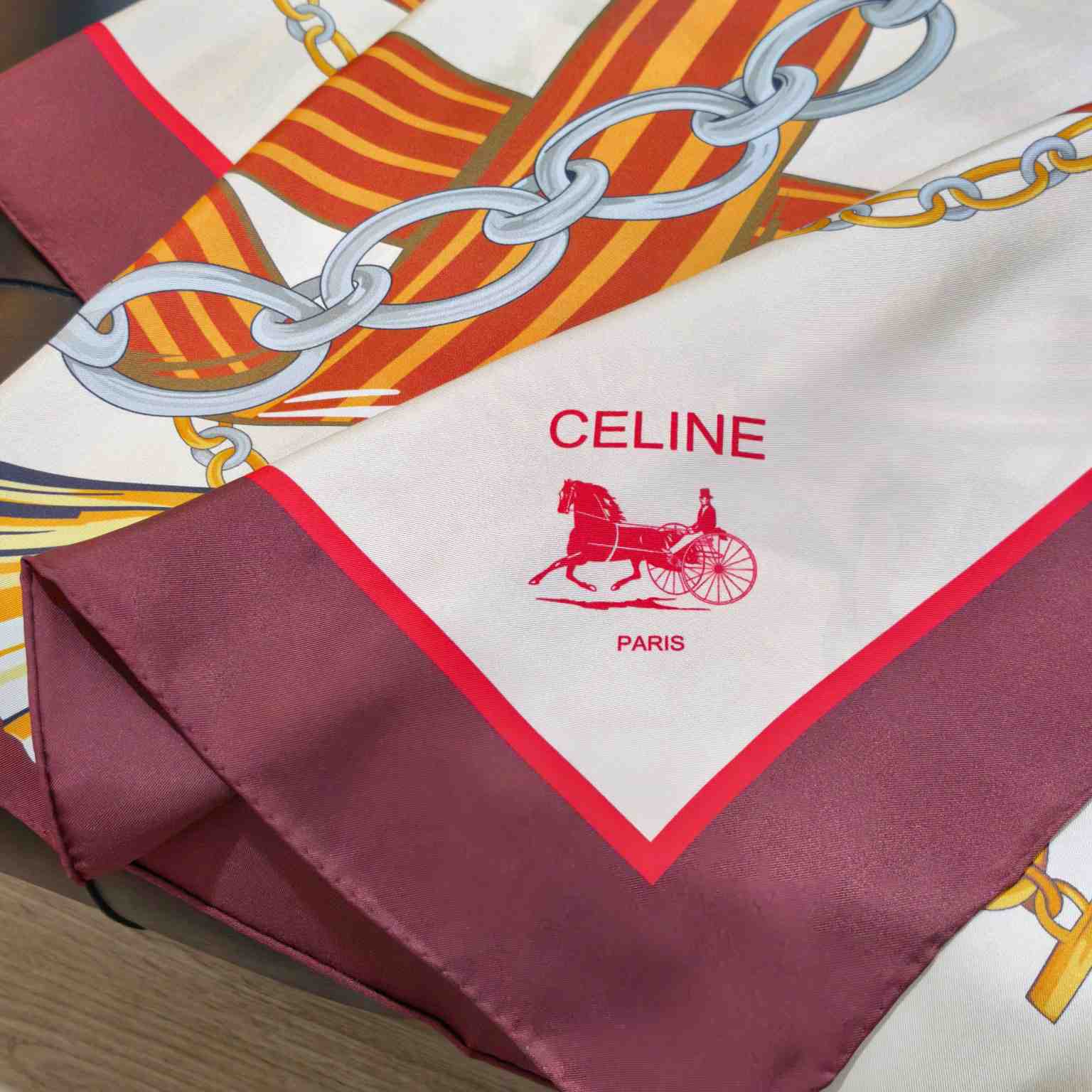 Celine  6 Juillet Foulard, 90 - DesignerGu