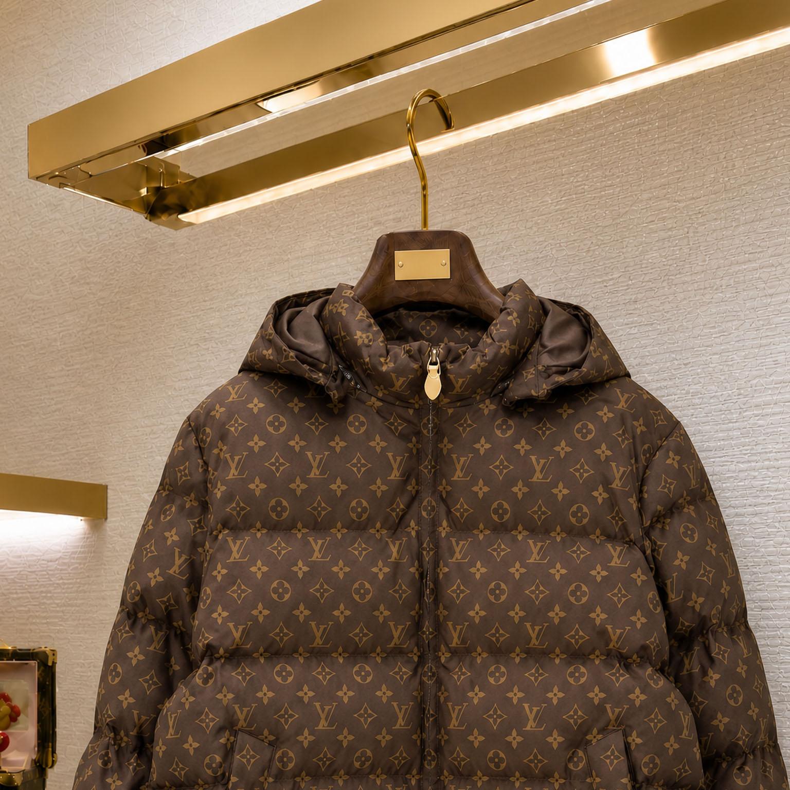 Louis Vuitton Silk Tech Puffer Parka 1AKO8W - DesignerGu