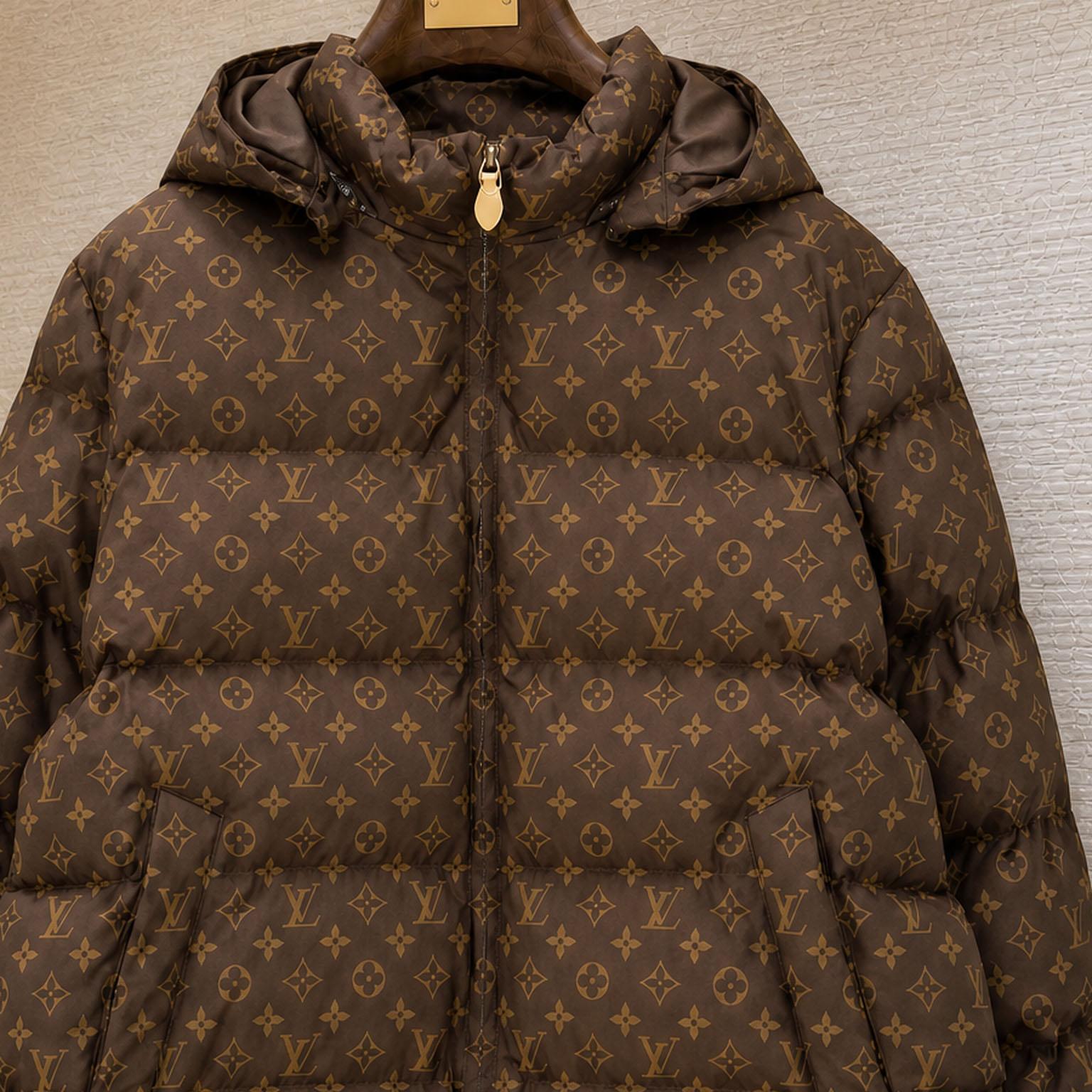 Louis Vuitton Silk Tech Puffer Parka 1AKO8W - DesignerGu