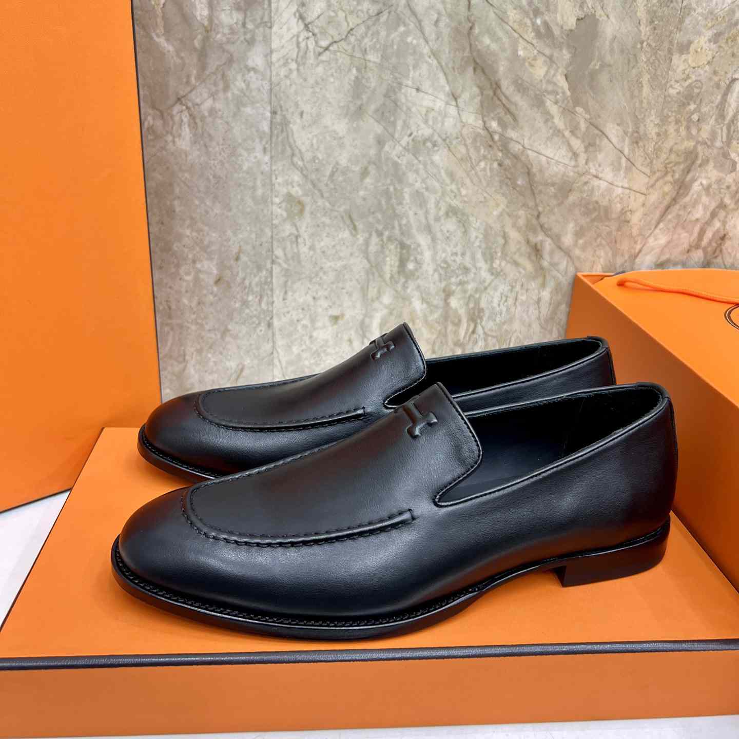 Hermes Newton Loafer - DesignerGu