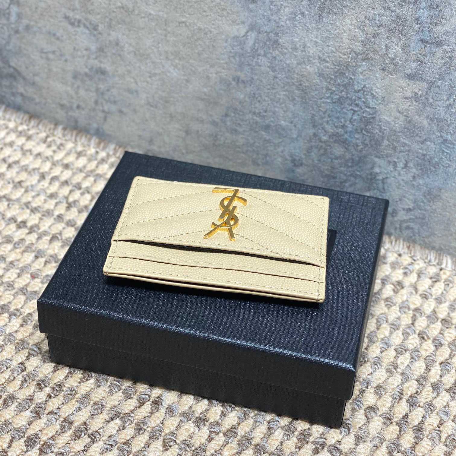 Saint Laurent Cassandre Matelasse Card Case In Grain Dde Poudre Leather - DesignerGu