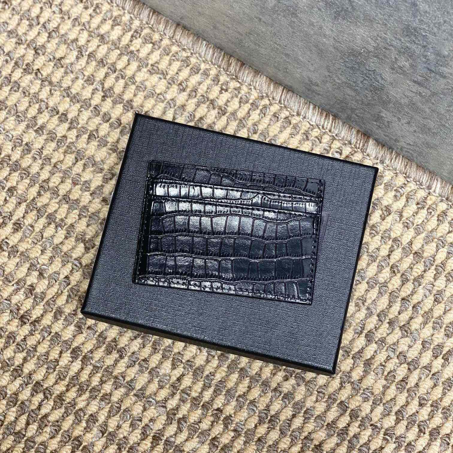 Saint Laurent Cassandre Card Case In Crocodile-Embossed Shiny Leather - DesignerGu