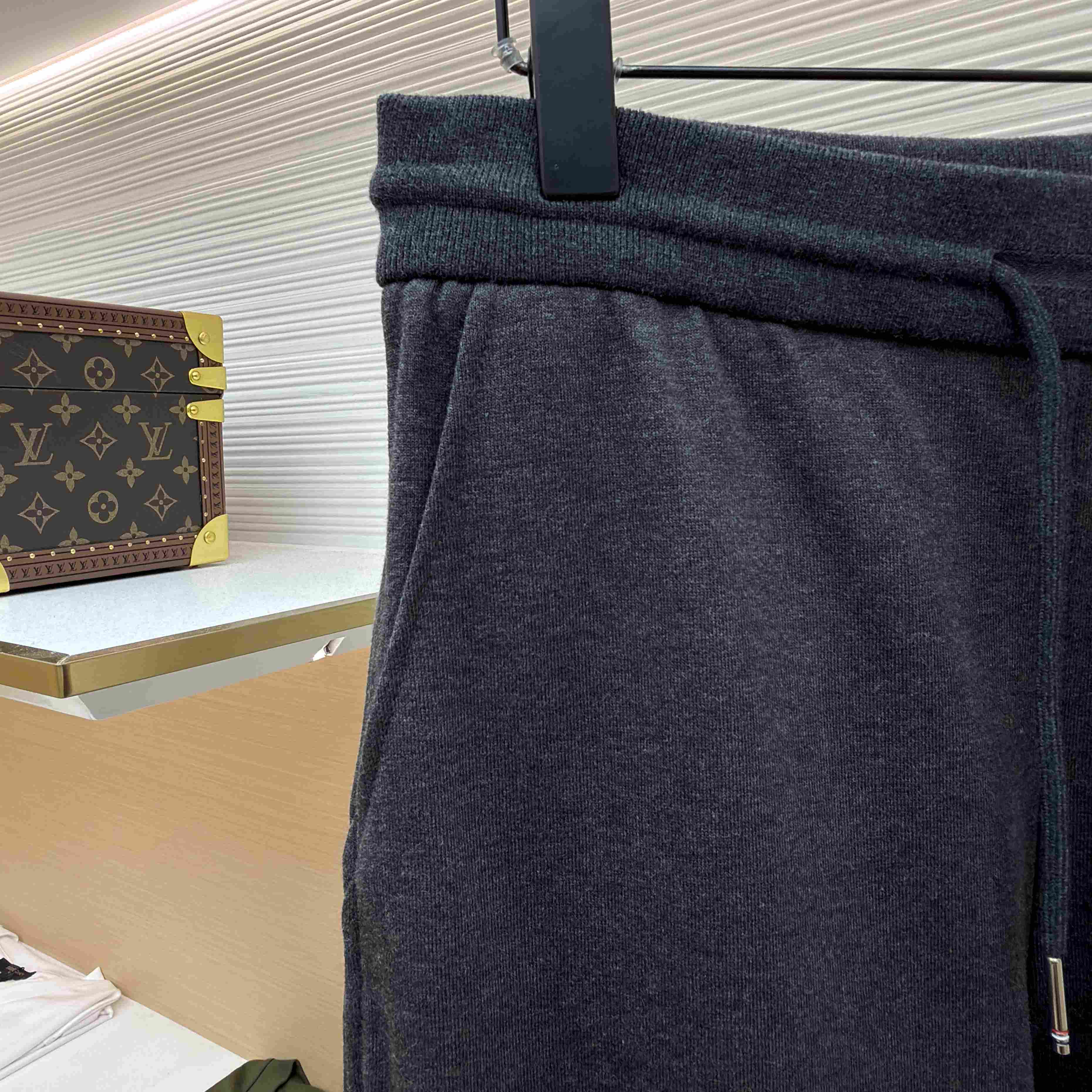 Thom Browne Classic Loopback 4-Bar Sweatpants - DesignerGu